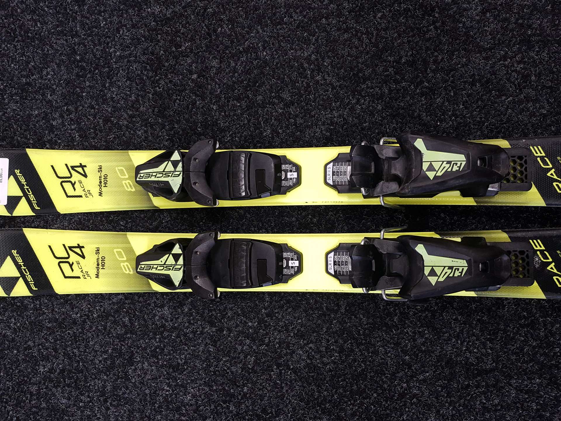 Použité detské lyže FISCHER RC 4 Race JR + viazanie Fischer FJ 4