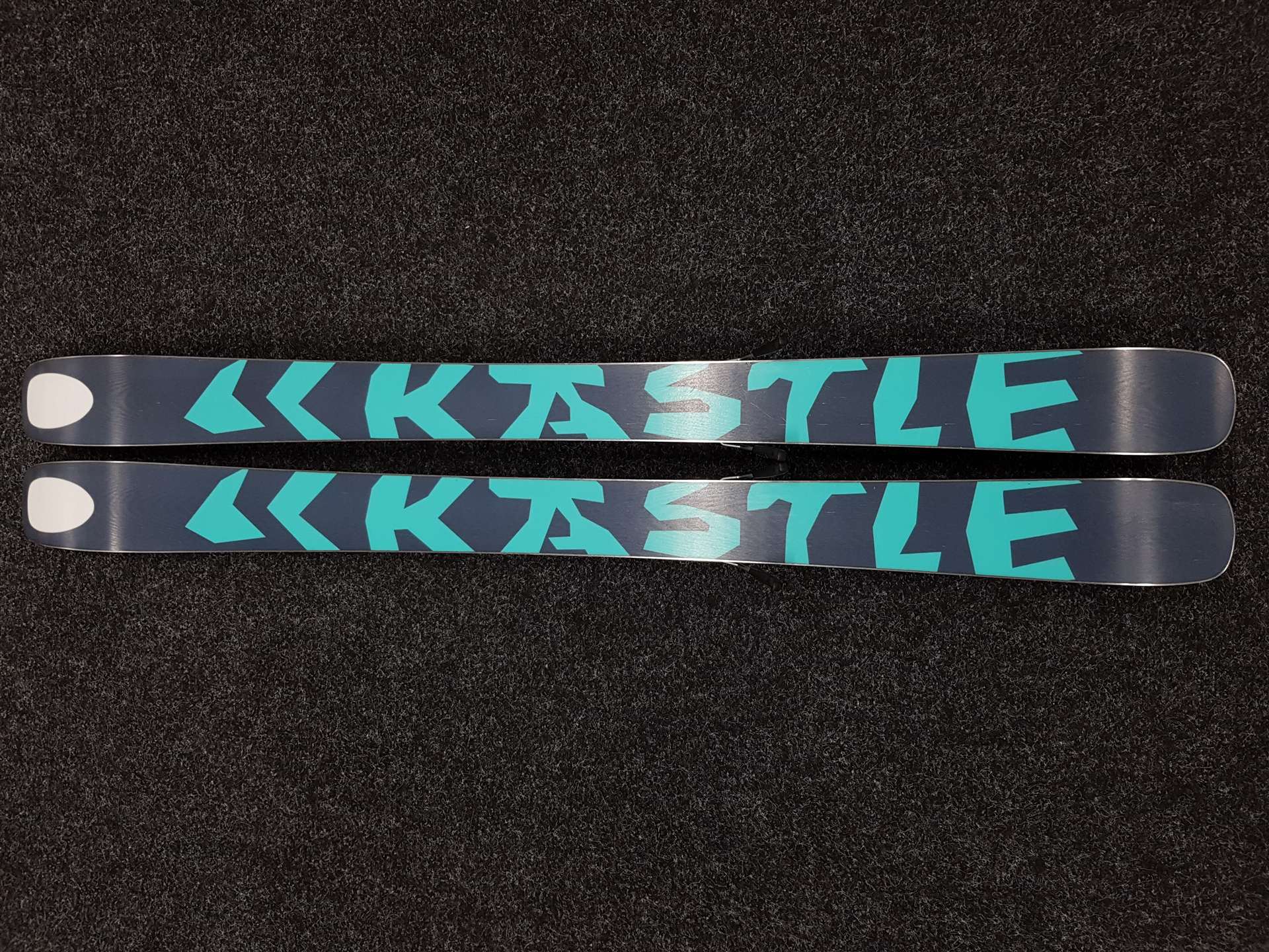 Použité freeride lyže KASTLE ZX + viazanie Kastle K 7.5