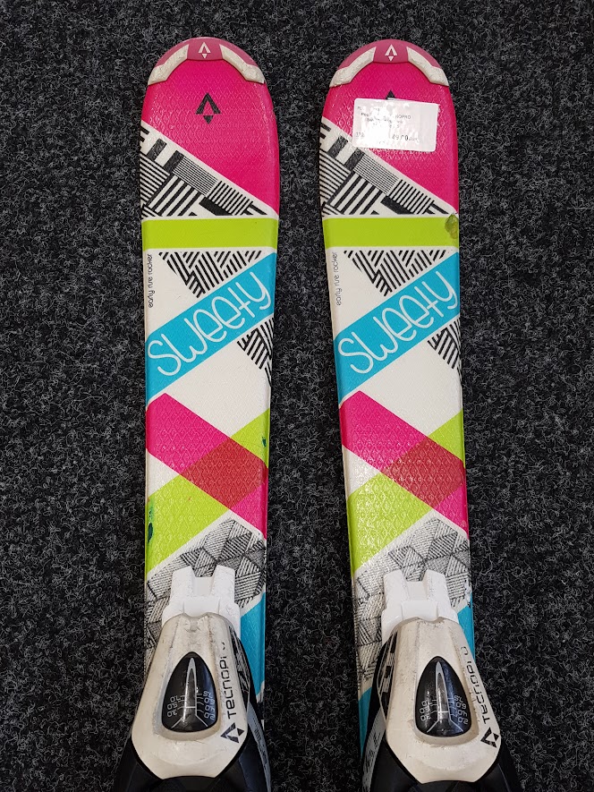 Použité lyže TECNOPRO Sweety  + viazanie Tecnopro 7,5