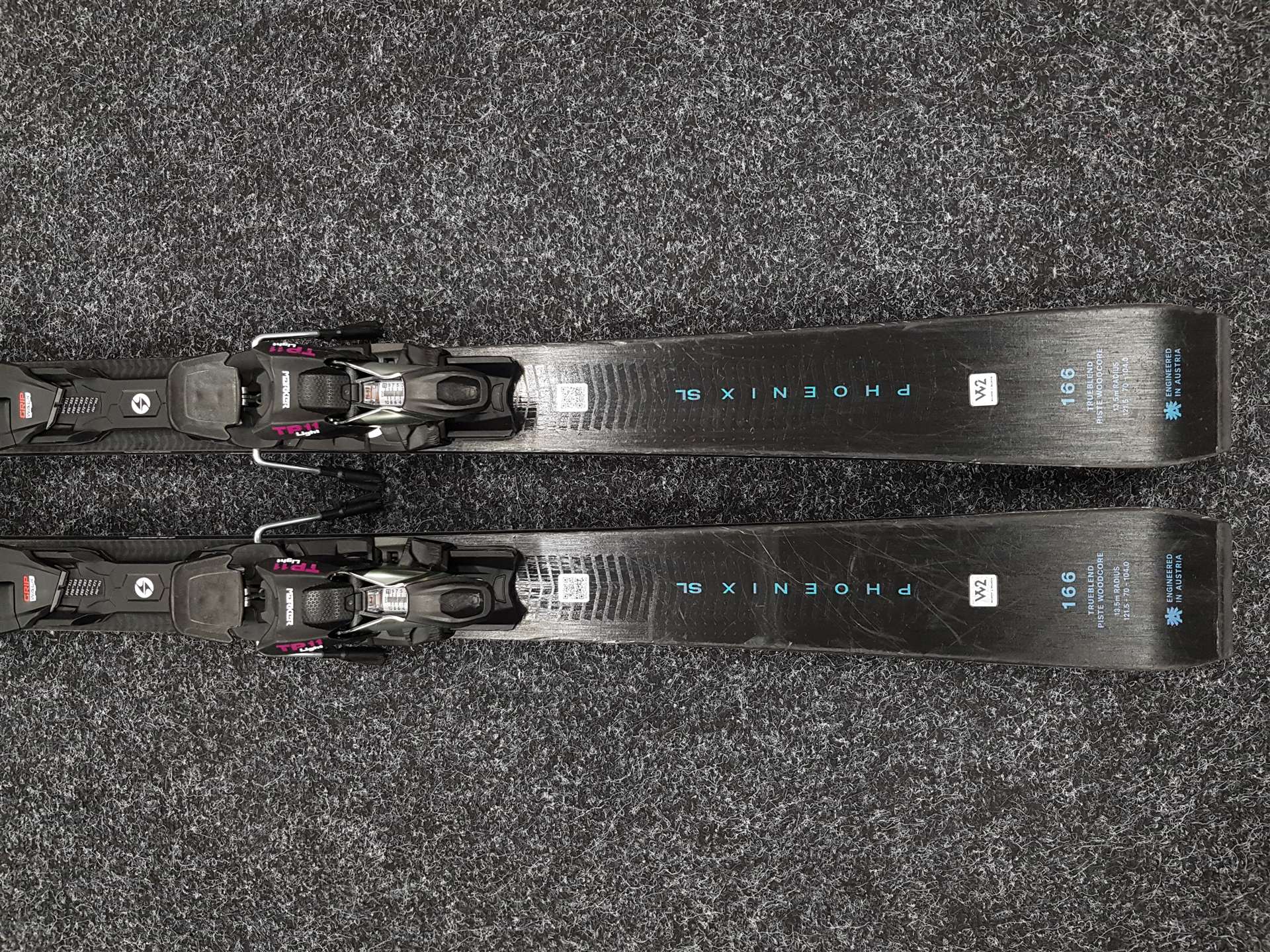 Použité lyže BLIZZARD Phoenix SL + viazanie Marker TP Light 11