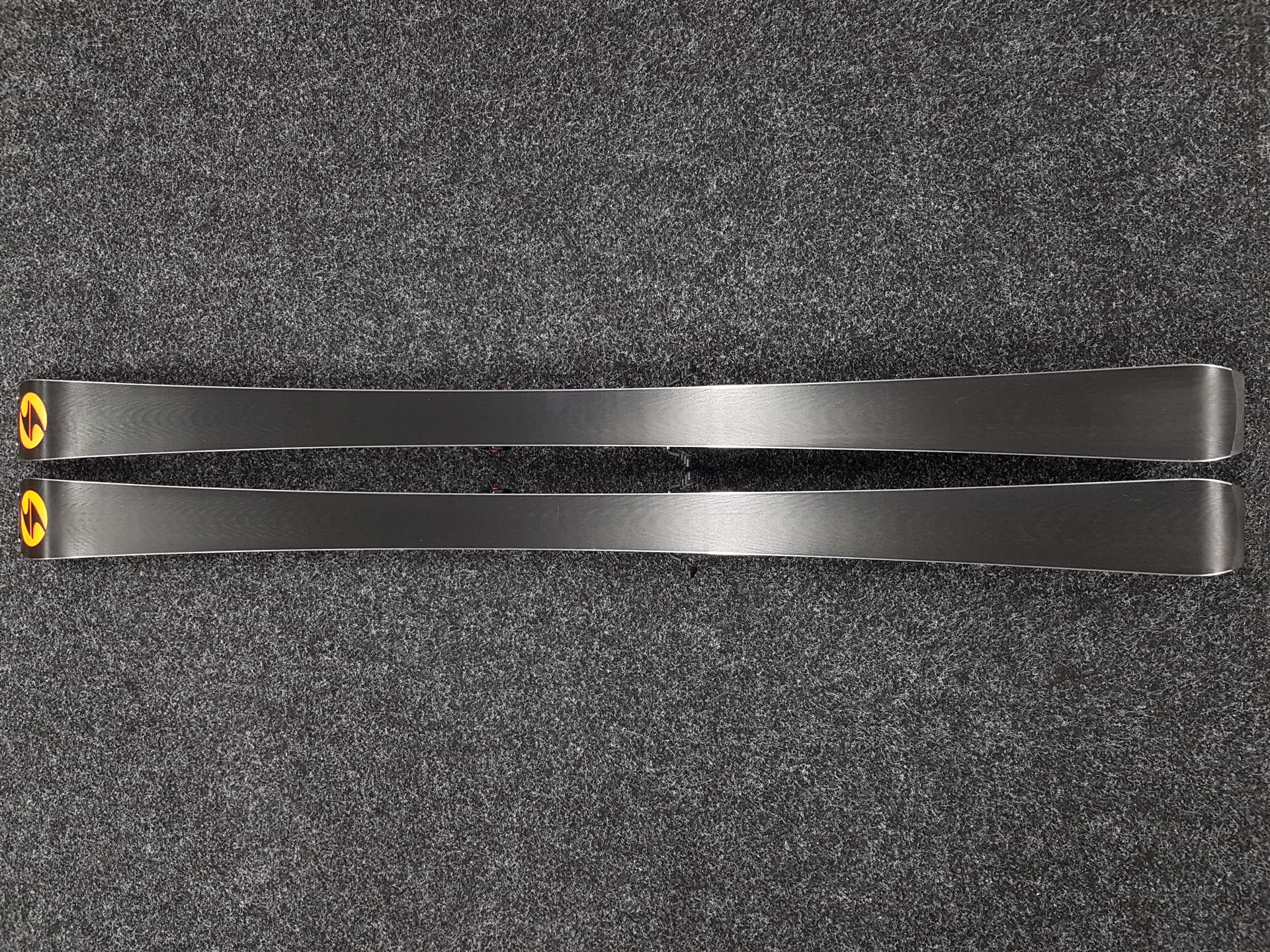 Použité lyže BLIZZARD Phoenix SL + viazanie Marker TP Light 11