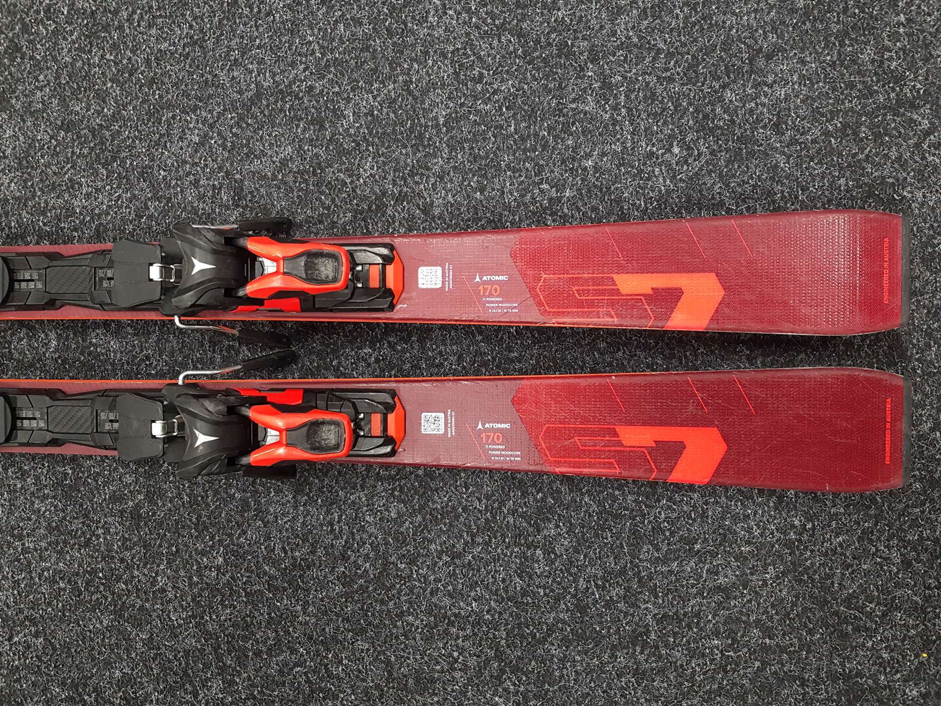 Použité lyže ATOMIC Redster S7 + viazanie Atomic M Twelve 12