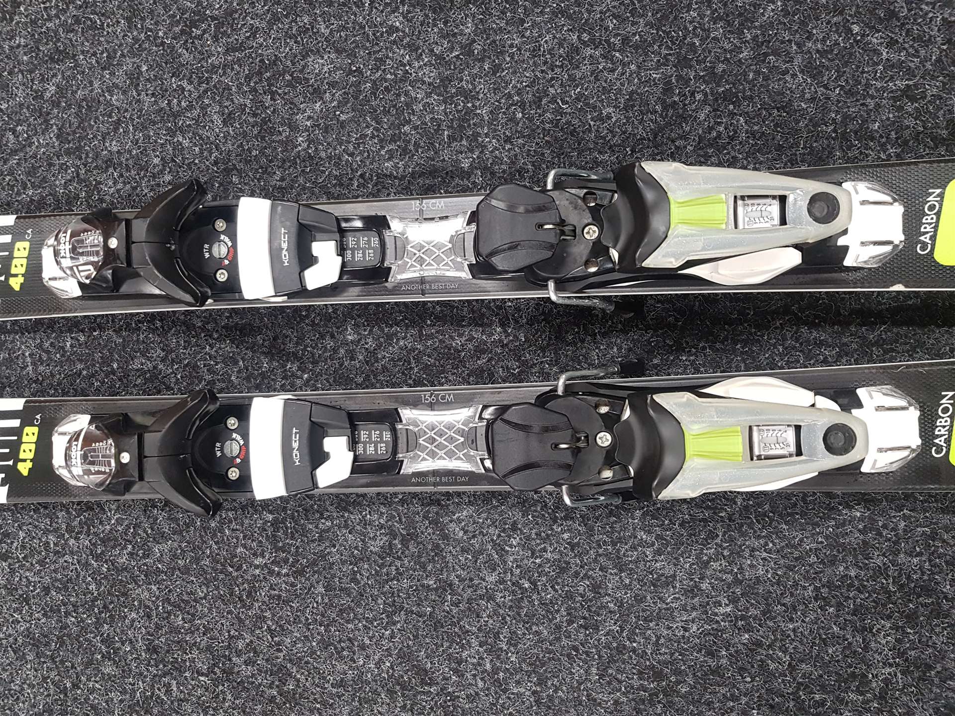 Použité lyže ROSSIGNOL Pursuit P400 + viazanie Look NX 12