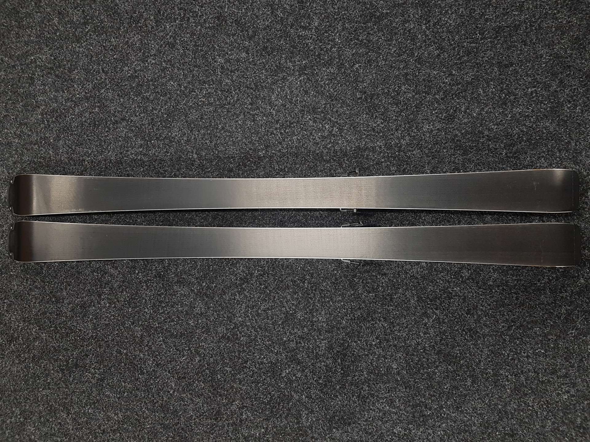 Použité lyže VOLKL Racetiger + viazanie Marker 10