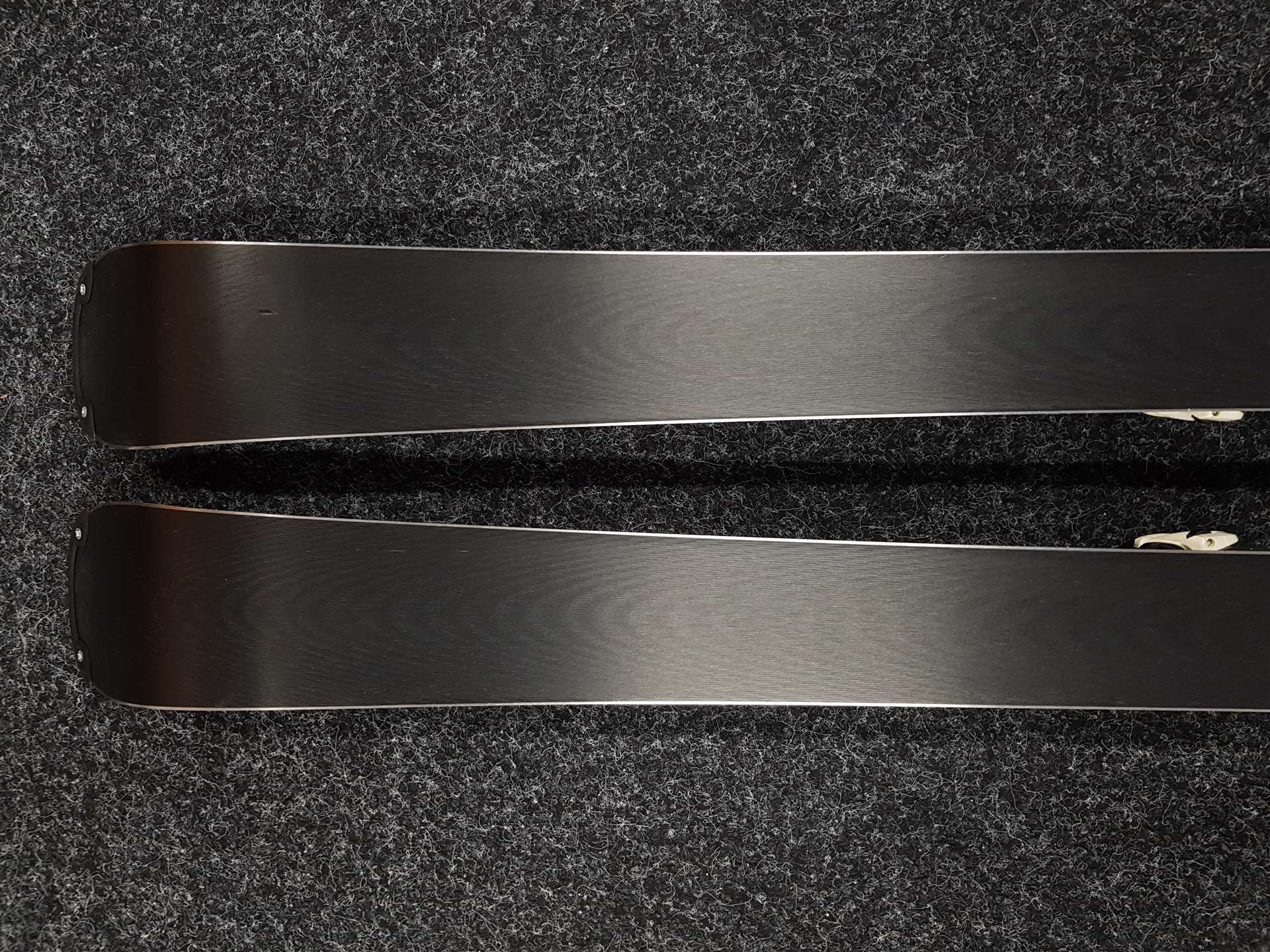Použité lyže VOLKL Deacon 7.4 + viazanie Marker FDT 10