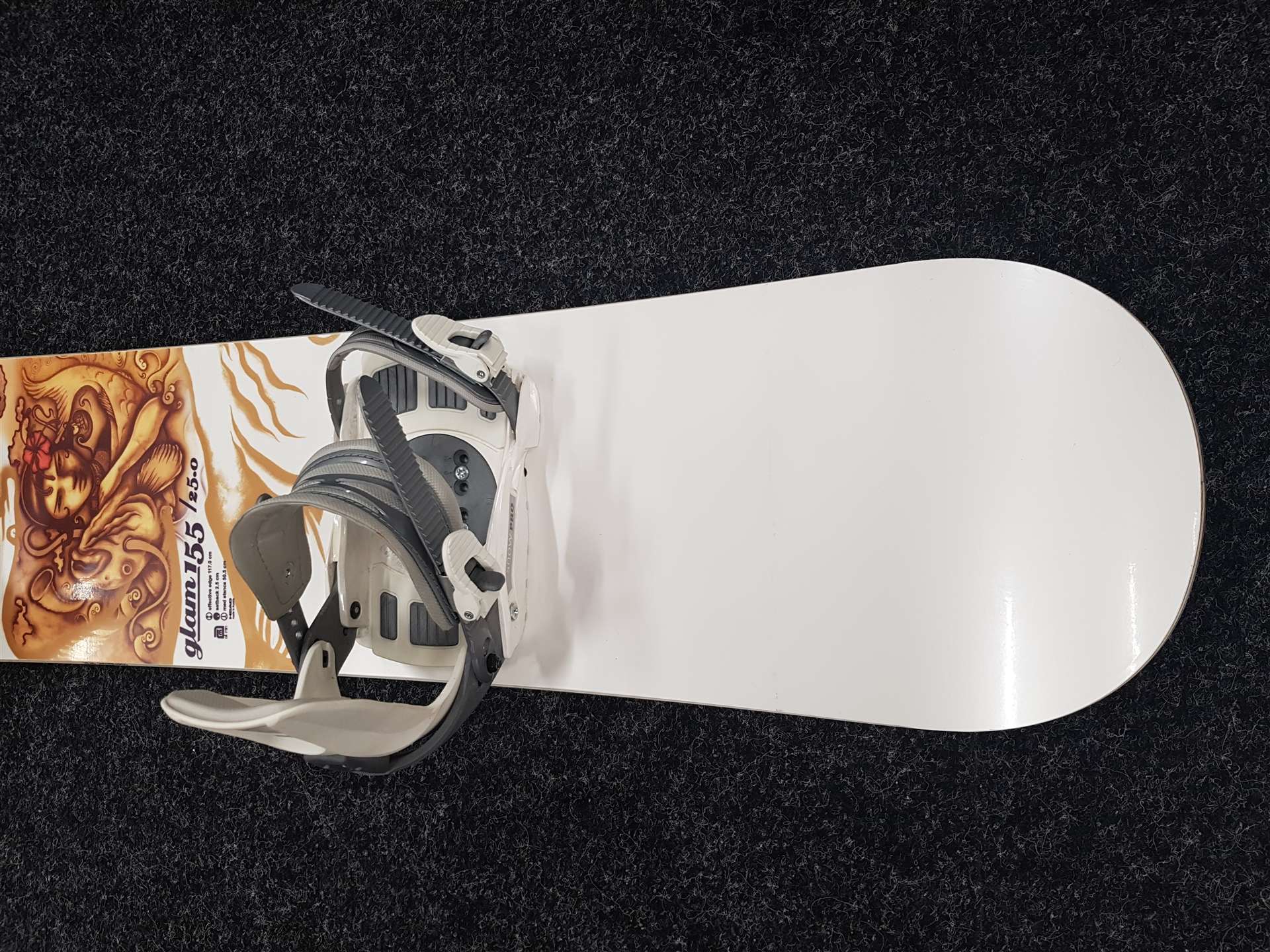 Použitý snowboard HEAD Glam 155 + viazanie Snow Pro veľkosť M