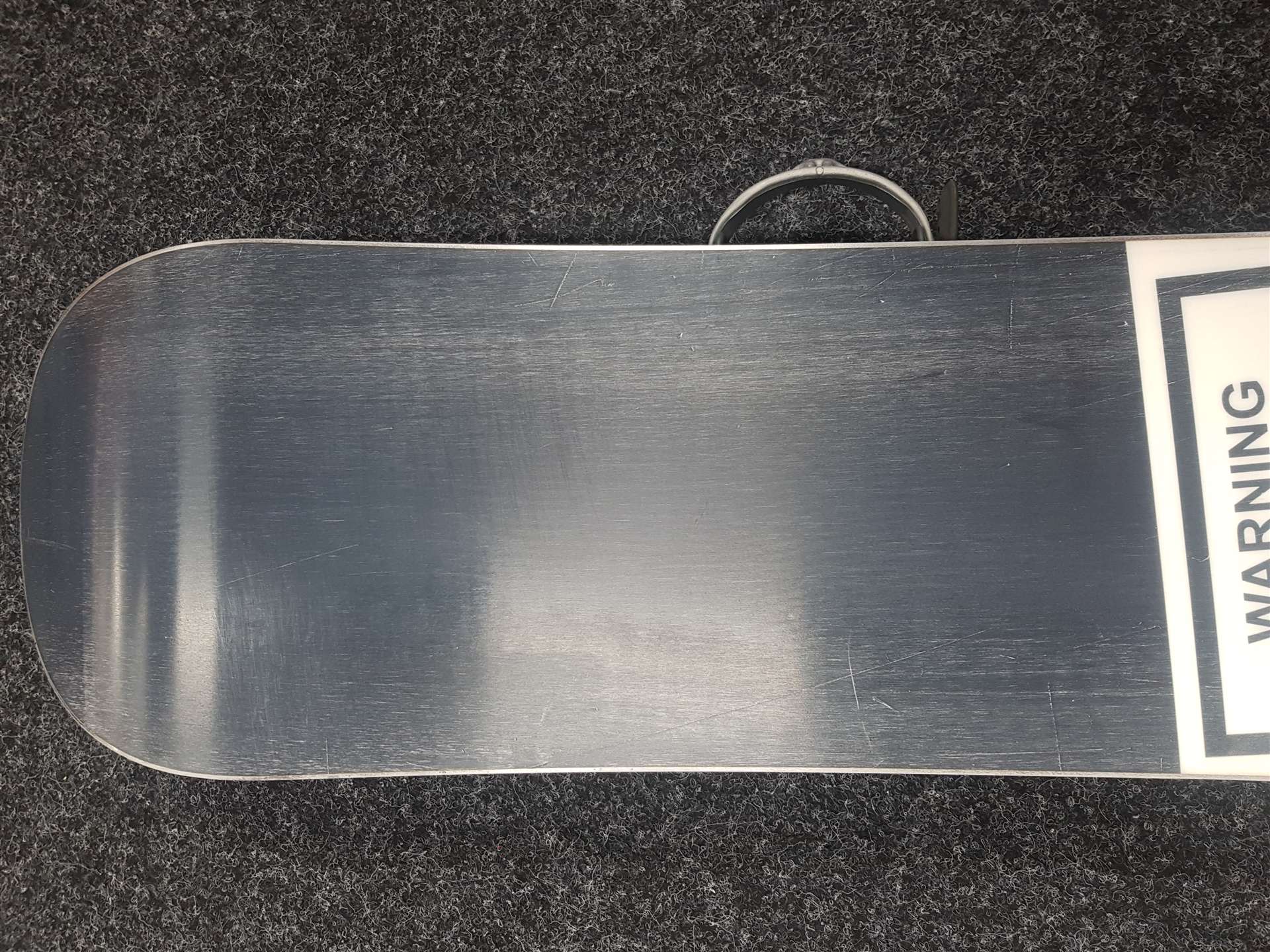 Použitý snowboard RADICAL Tag + viazanie  Radical veľkosť M