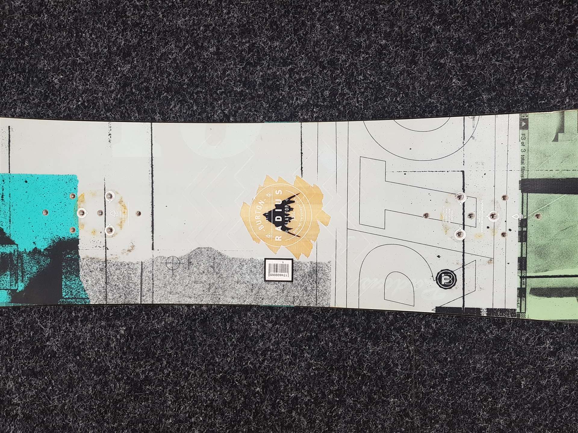 Použitý snowboard BURTON Radius Flat Top 135L