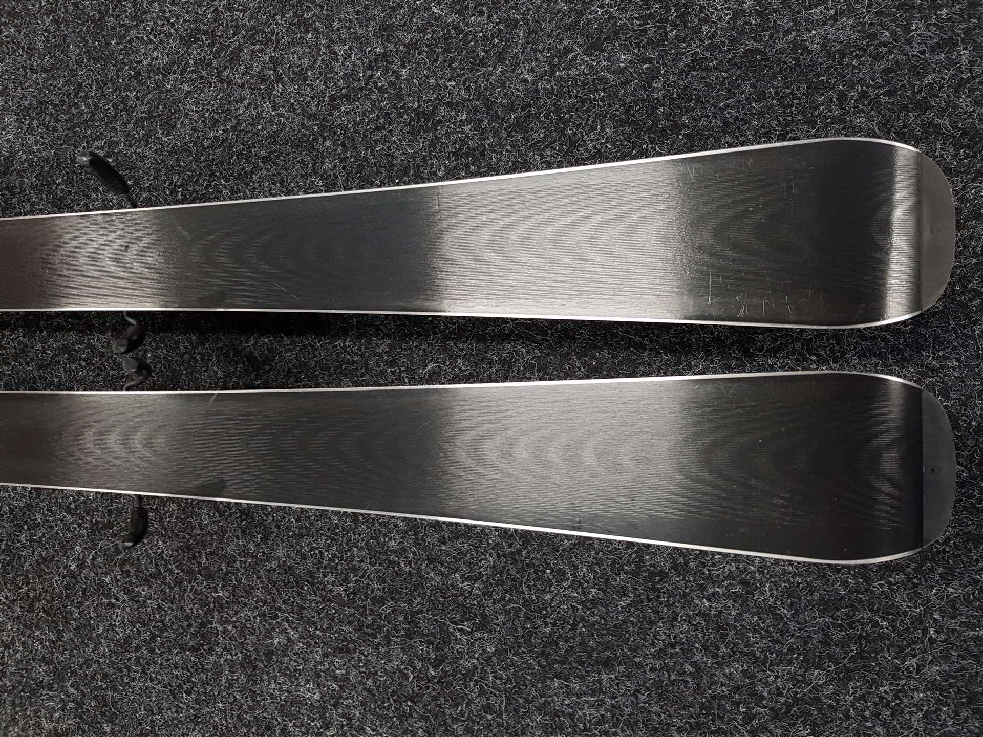 Použité lyže ELAN Exar + viazanie Elan 10