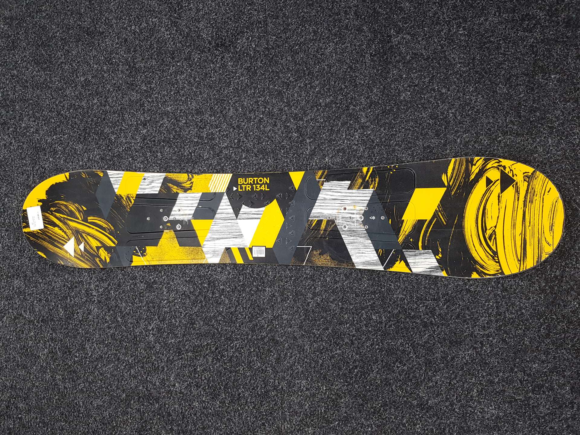 Použitý snowboard BURTON LTR 134L