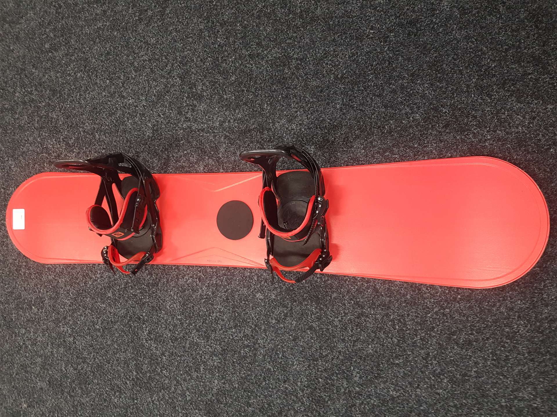 Použitý snowboard NIDUS Red + viazanie Salomon veľkosť L