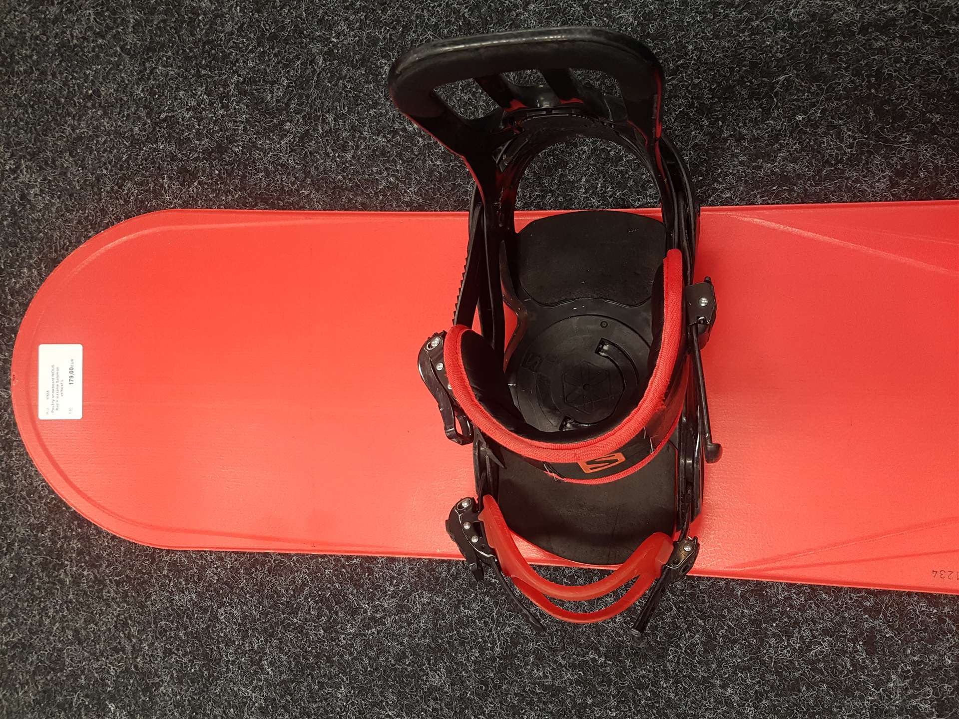 Použitý snowboard NIDUS Red + viazanie Salomon veľkosť L