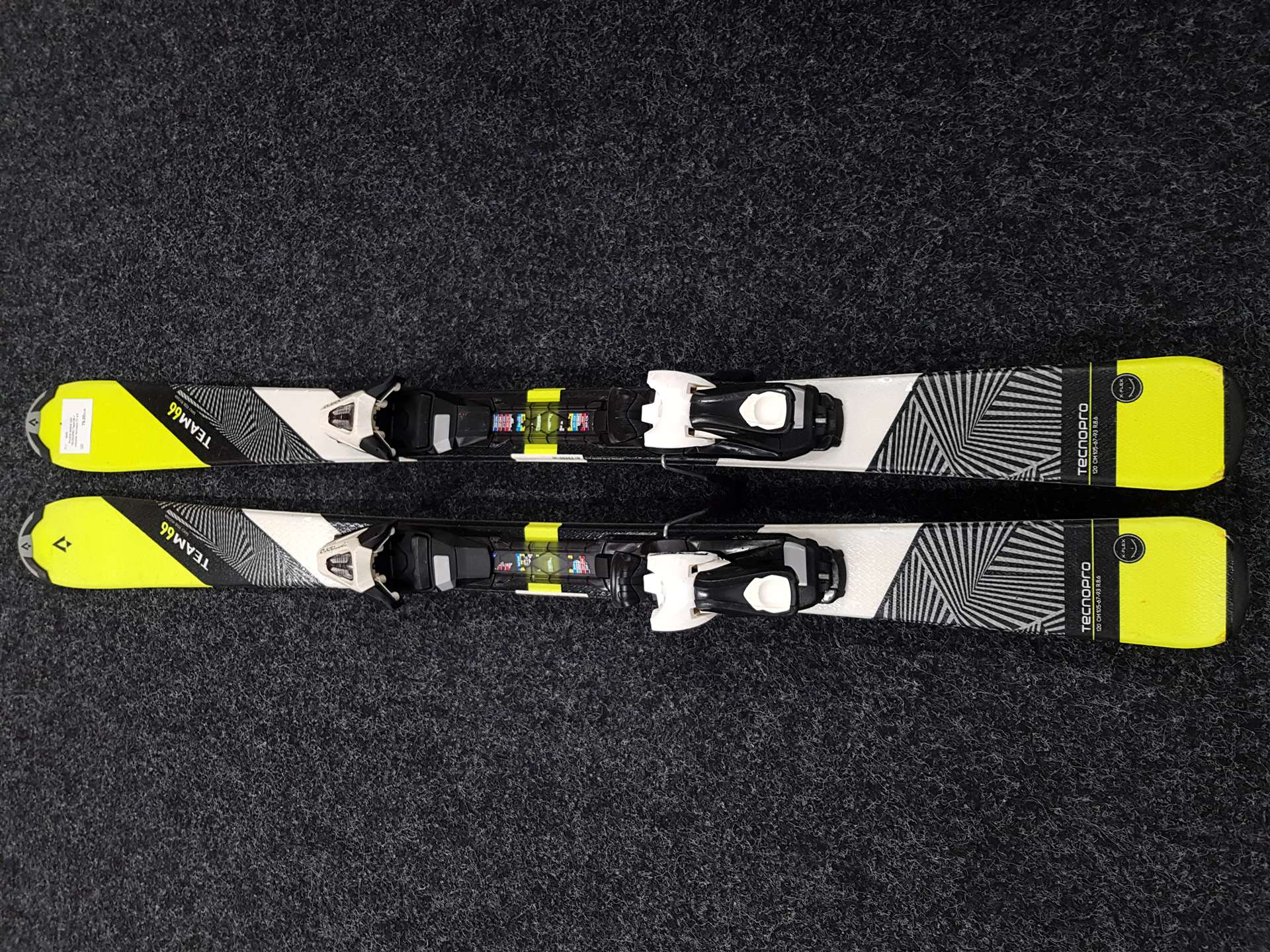 Použité detské lyže TECNOPRO Team 66 + viazanie Tecnopro TC 4.5