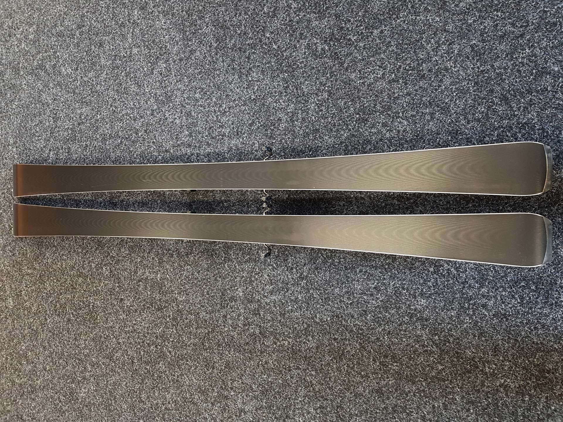 Použité lyže NORDICA Spitfire Ca RTX Dobermann + viazanie Marker TP2 10