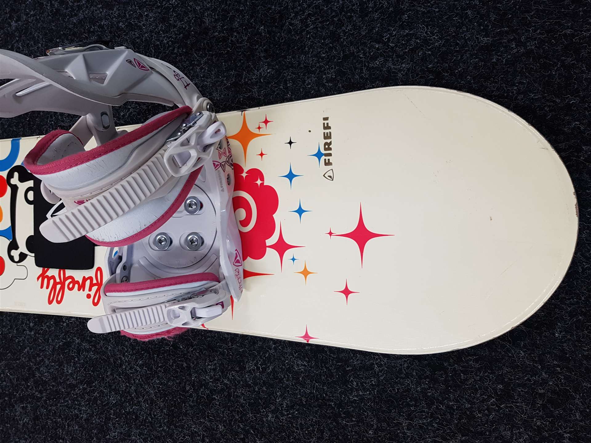 Použitý snowboard FIREFLY + viazanie Firefly veľkosť S