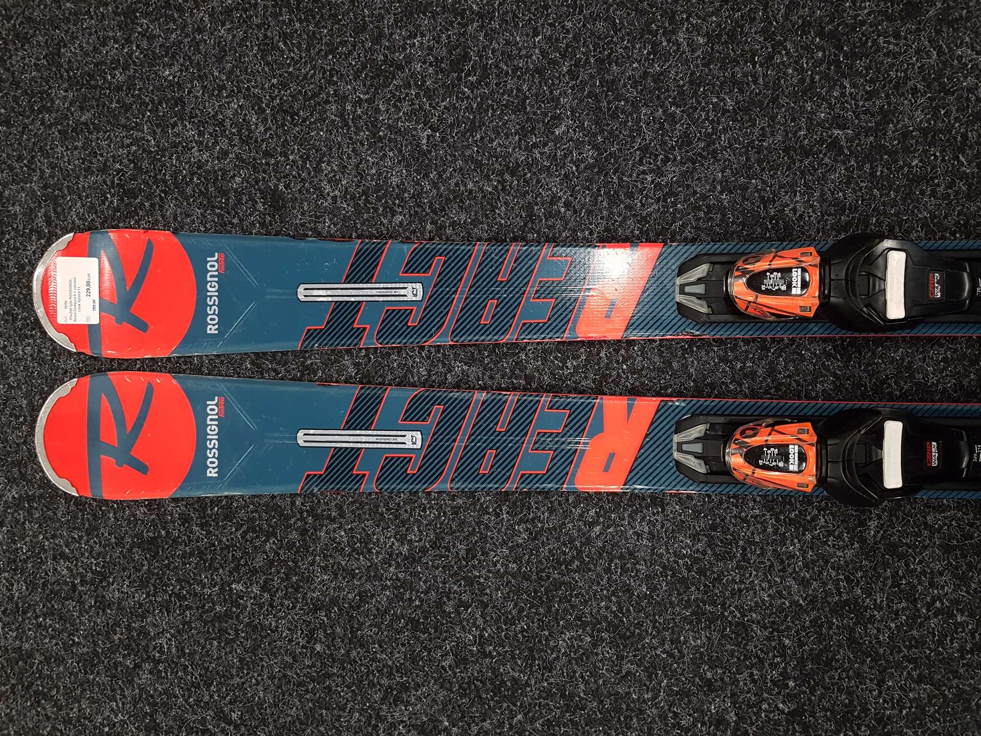 Použité lyže ROSSIGNOL React Compact 6 + viazanie Look Xpress 11