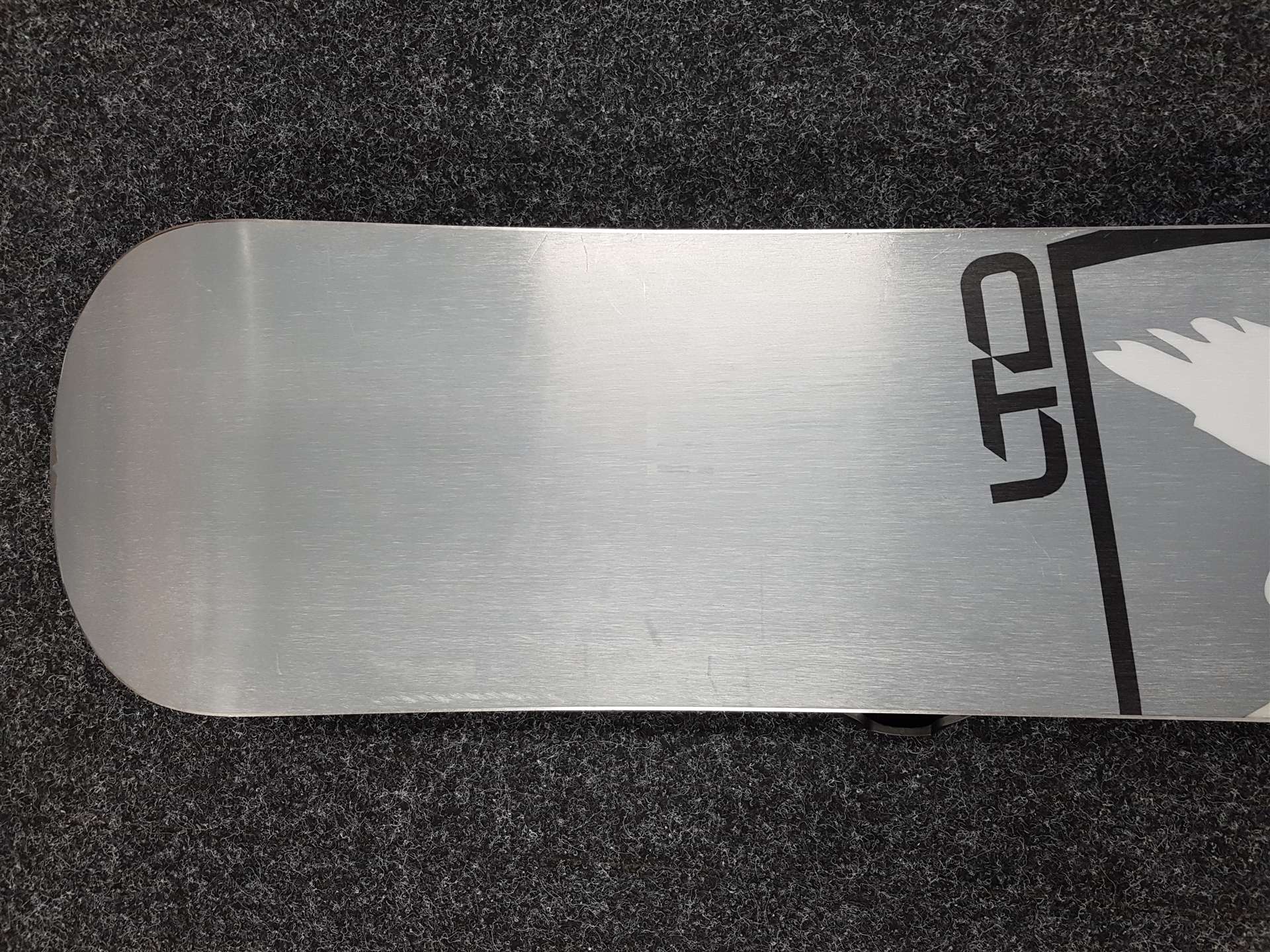 Použitý snowboard LTD Sentry + viazanie Salomon veľkosť L/XL