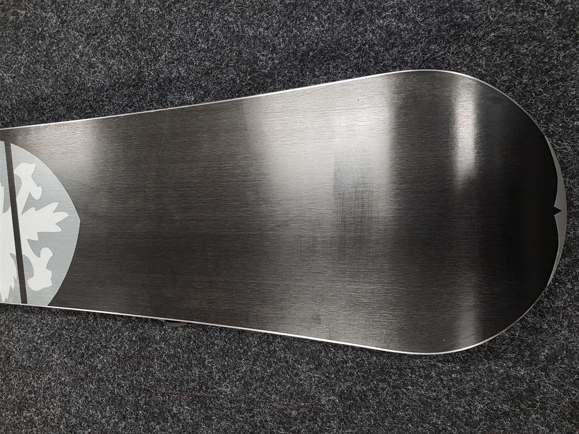 Použitý snowboard LTD Sentry + viazanie Salomon veľkosť L/XL