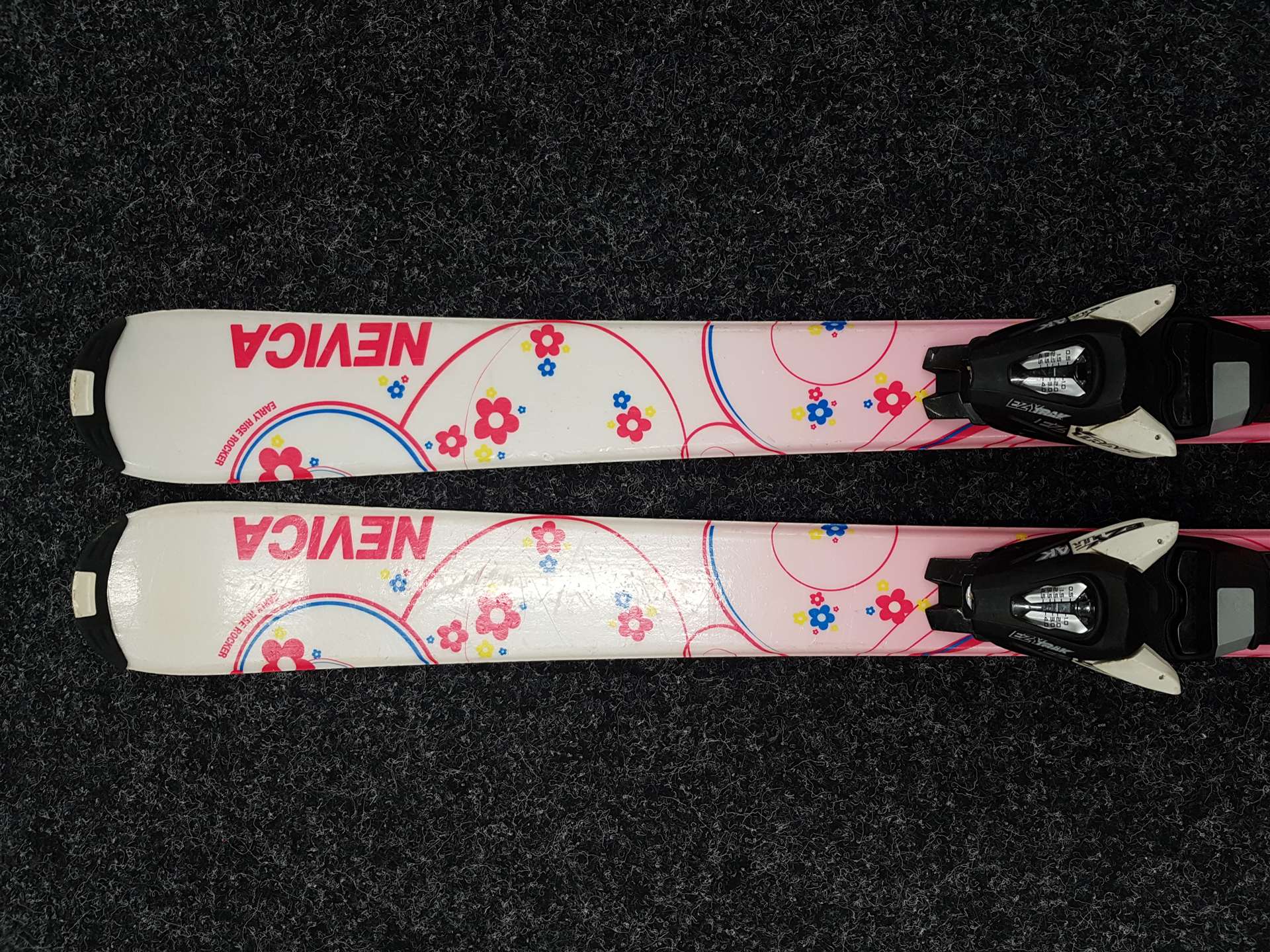 Použité detské lyže NEVICA Meribel + viazanie EZYTRAK ETK 5