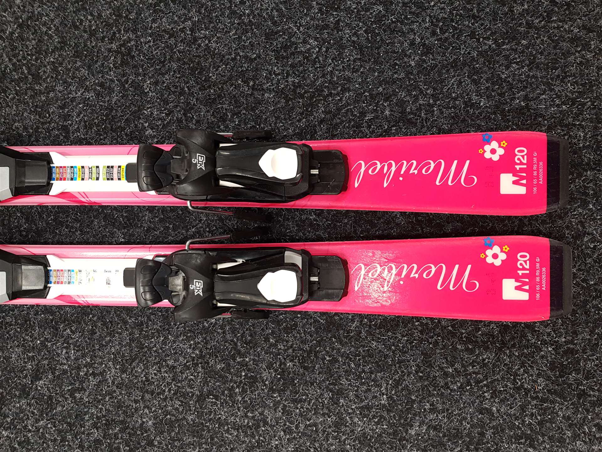 Použité detské lyže NEVICA Meribel + viazanie EZYTRAK ETK 5