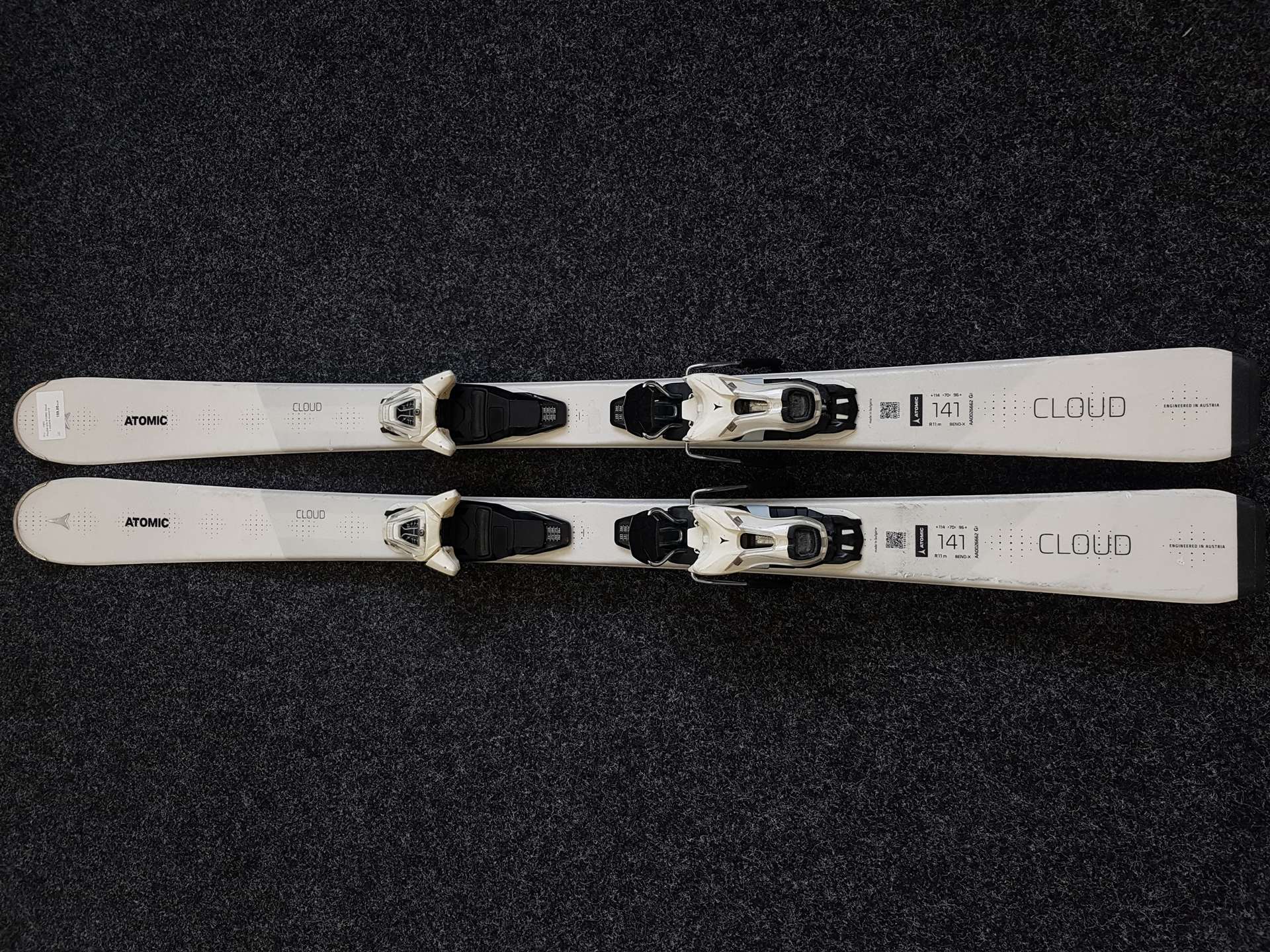 Použité lyže ATOMIC Cloud + viazanie Atomic10