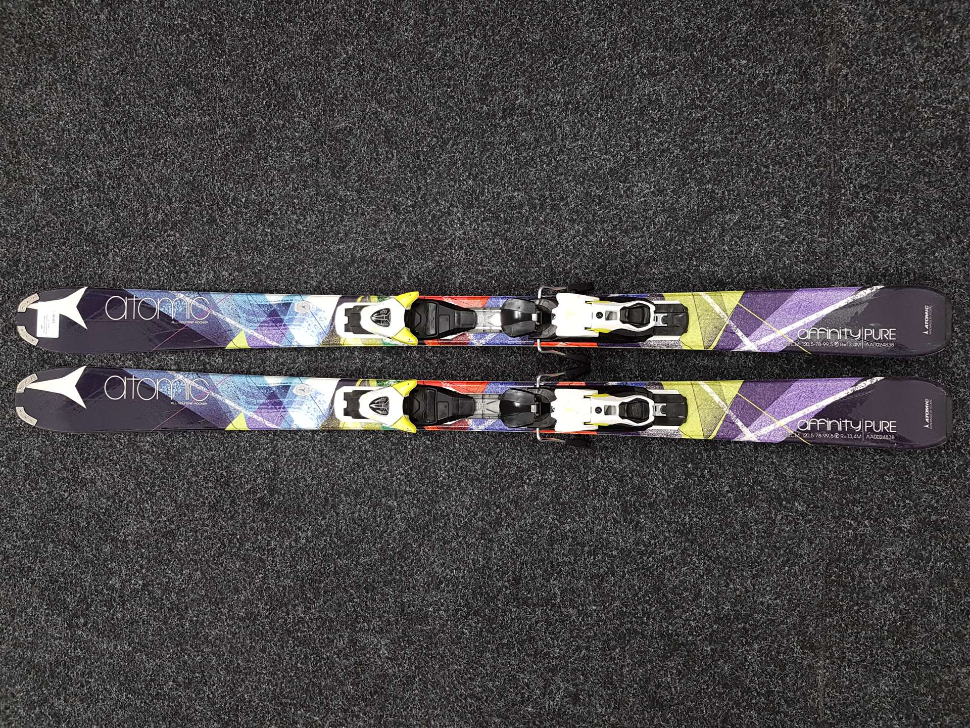 Použité lyže ATOMIC Affinity Pure + viazanie Atomic 10