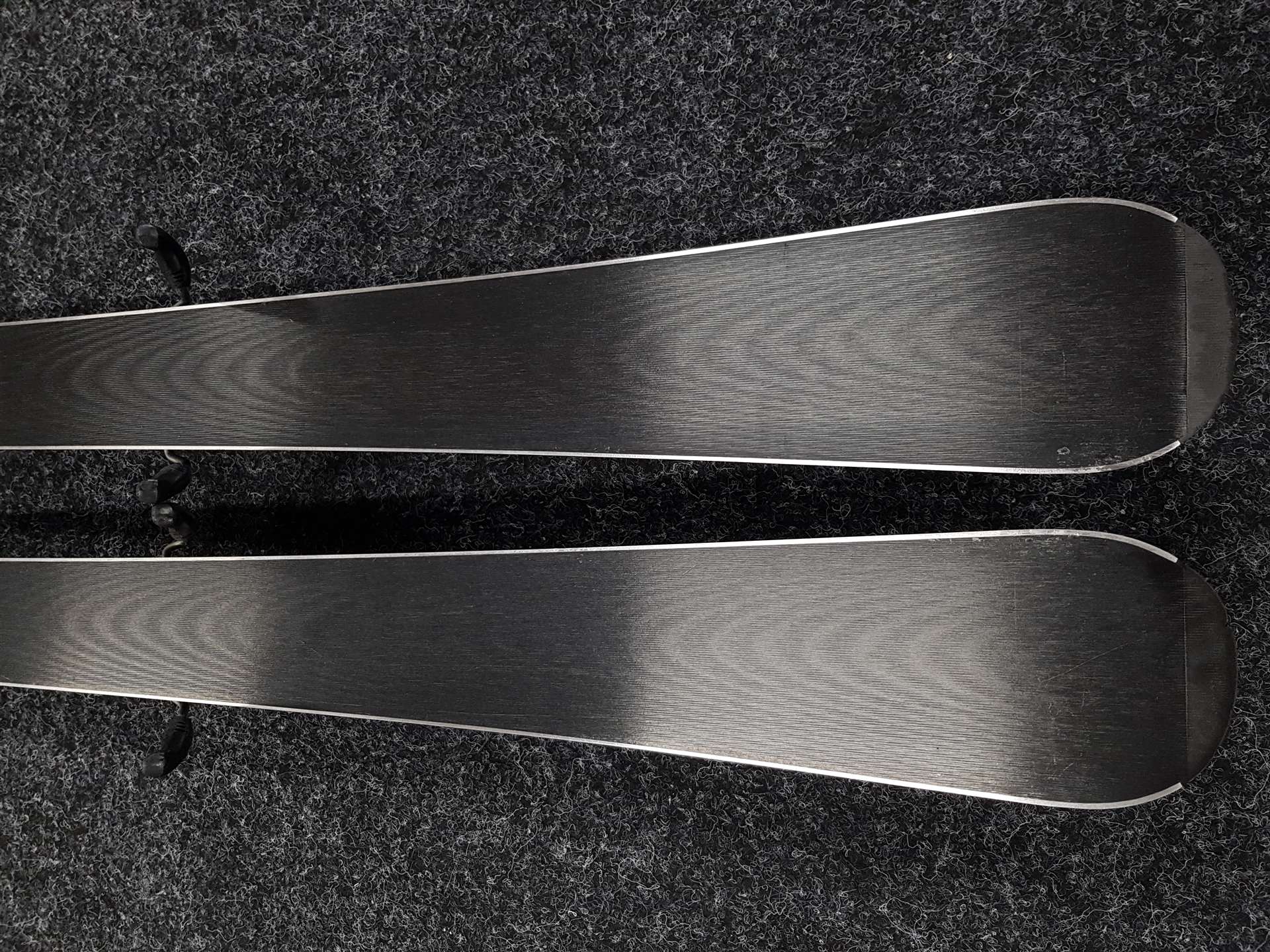 Použité lyže HEAD Era 2.0 Jr. + viazanie  Tyrolia SLR 7,5 AC