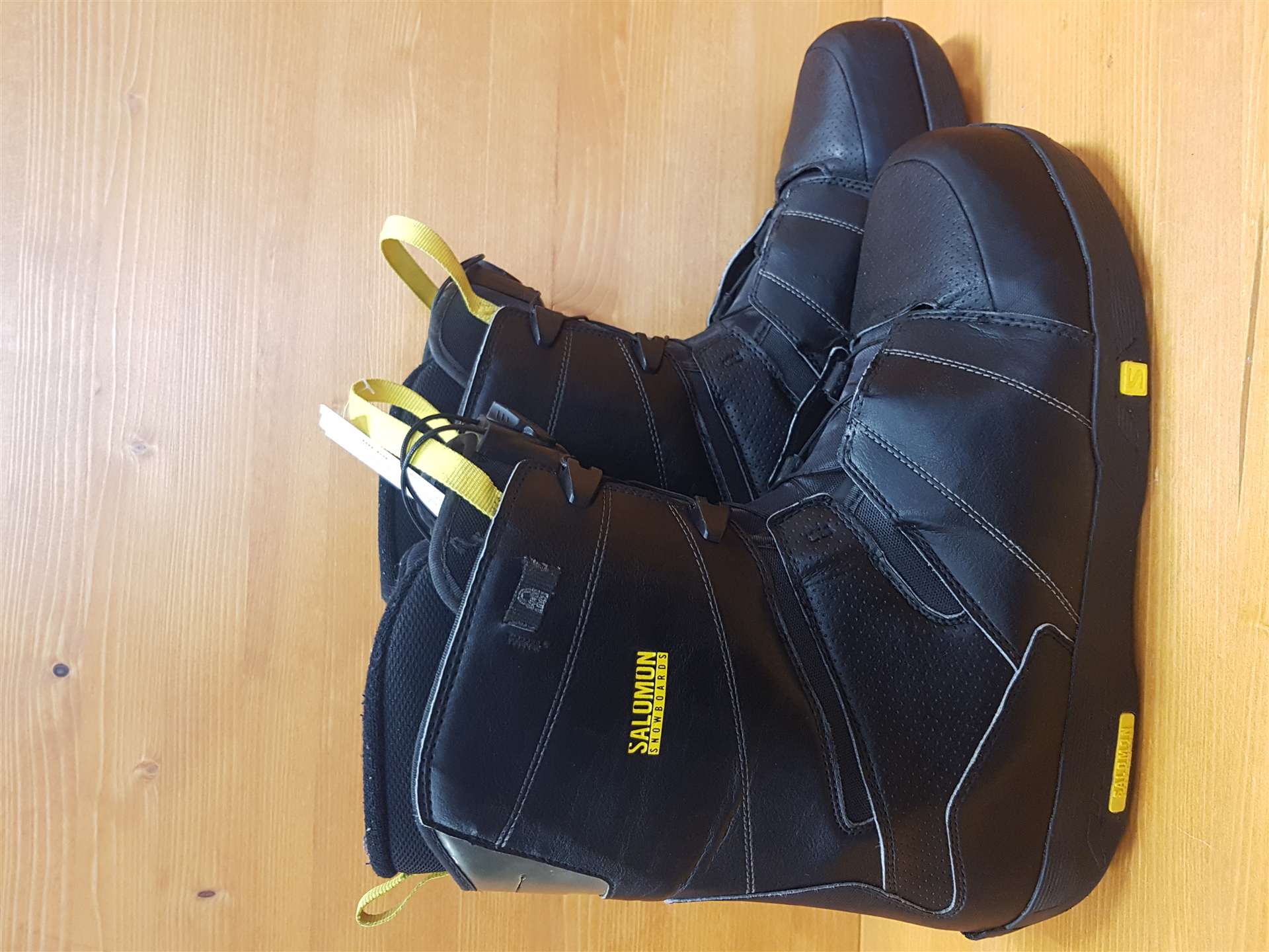 Použité snowboardové topánky SALOMON Faction