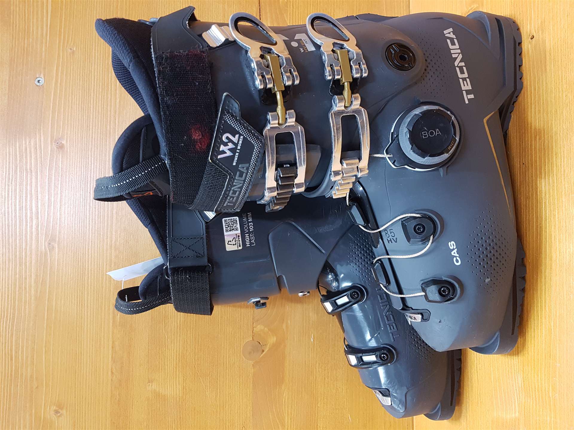 Použité lyžiarky TECNICA BOA 85 HV W2