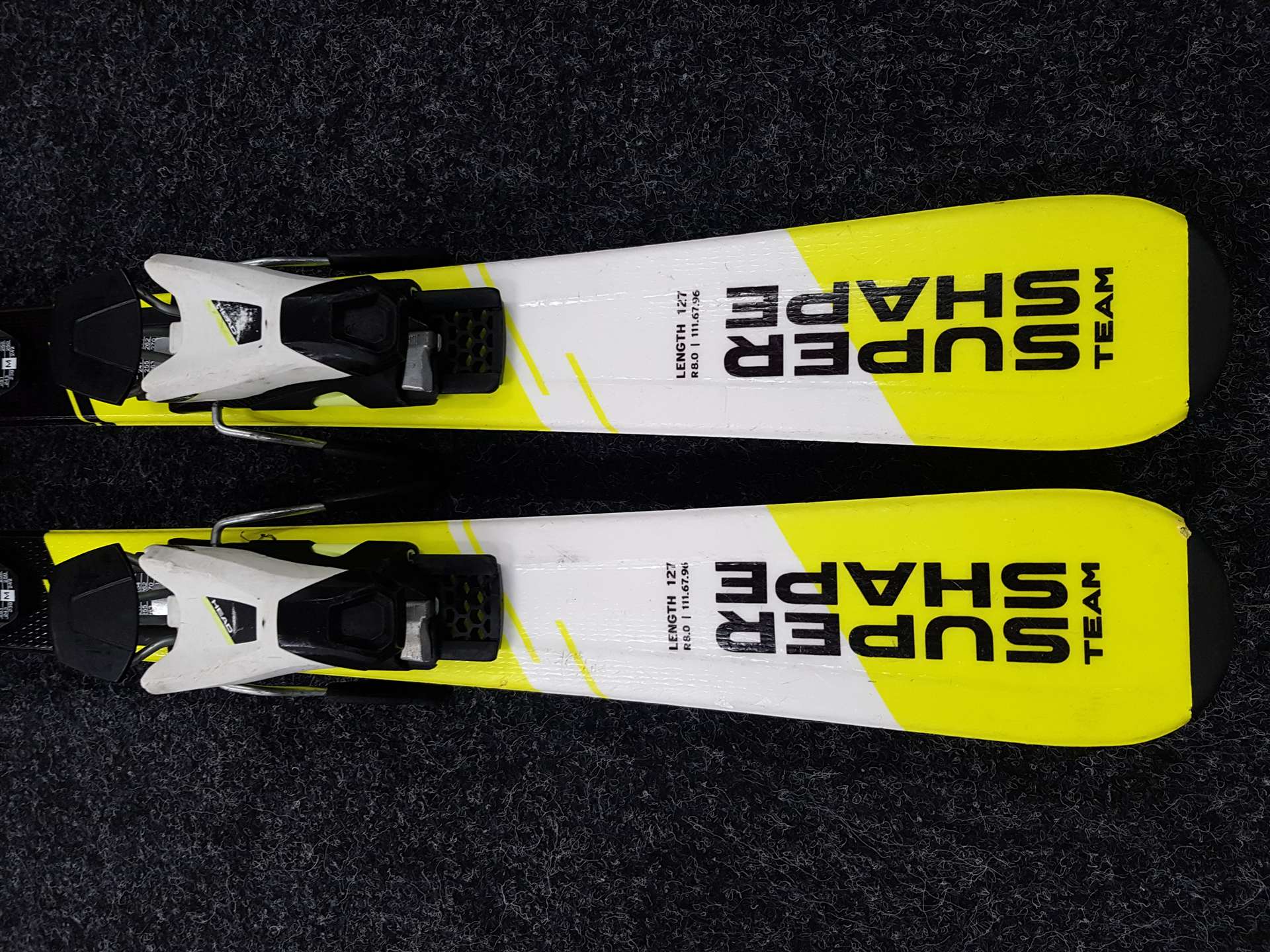 Použité detské lyže HEAD Super Shape + viazanie Head SLR 7.5 AC