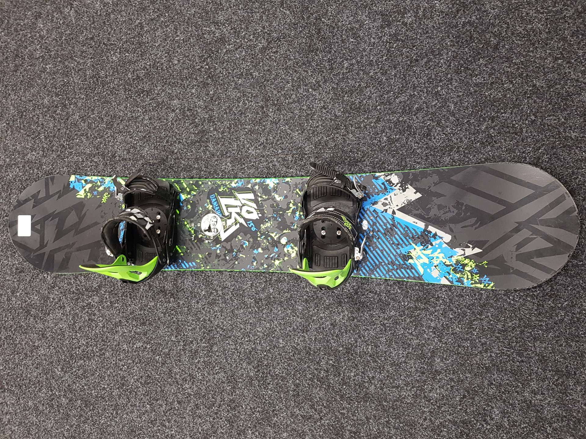 Použitý snowboard VOLKL Damaro + viazanie Volkl veľkosť L/XL