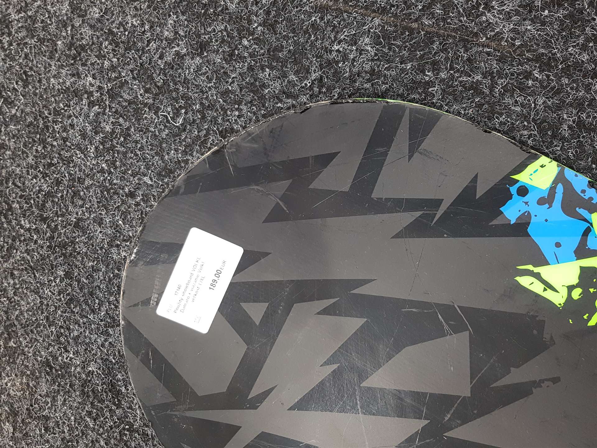 Použitý snowboard VOLKL Damaro + viazanie Volkl veľkosť L/XL