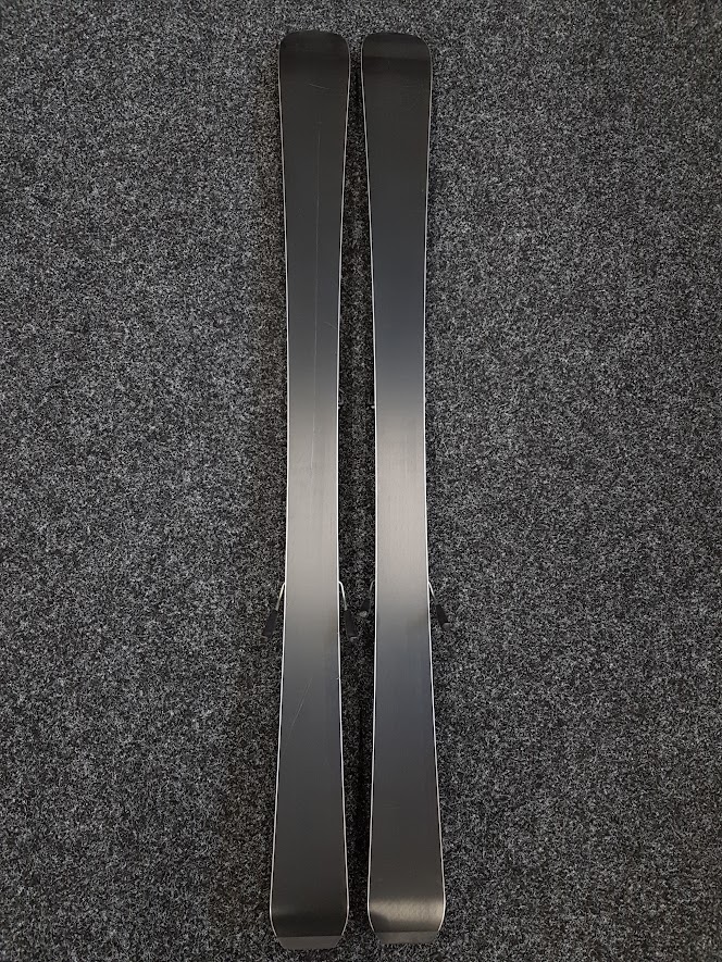 Použité lyže KASTLE JX 67 + viazanie Tyrolia K7,5 SLR