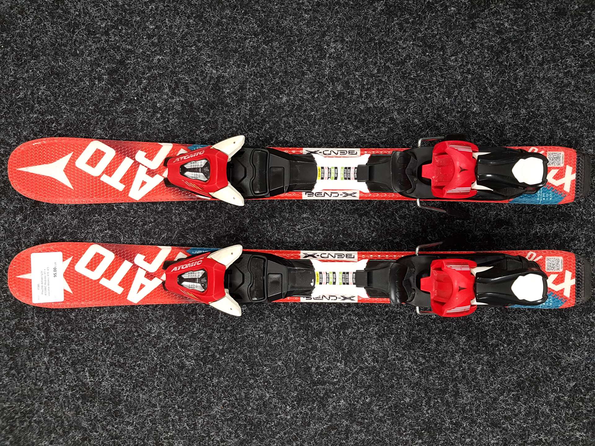 Použité detské lyže ATOMIC Redster XT + viazanie Atomic XTE 4,5