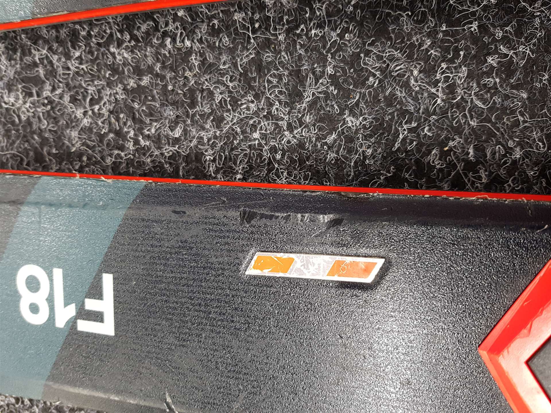 Použité lyže FISCHER RC One F18 + viazanie Fischer RS 11