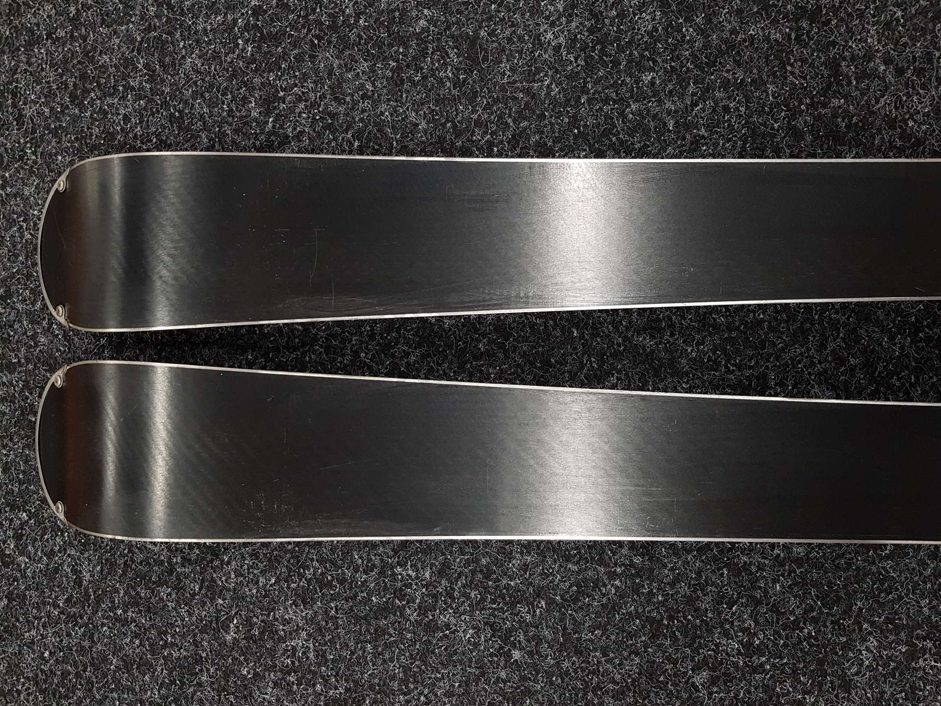 Použité lyže FISCHER RC One F18 + viazanie Fischer RS 11
