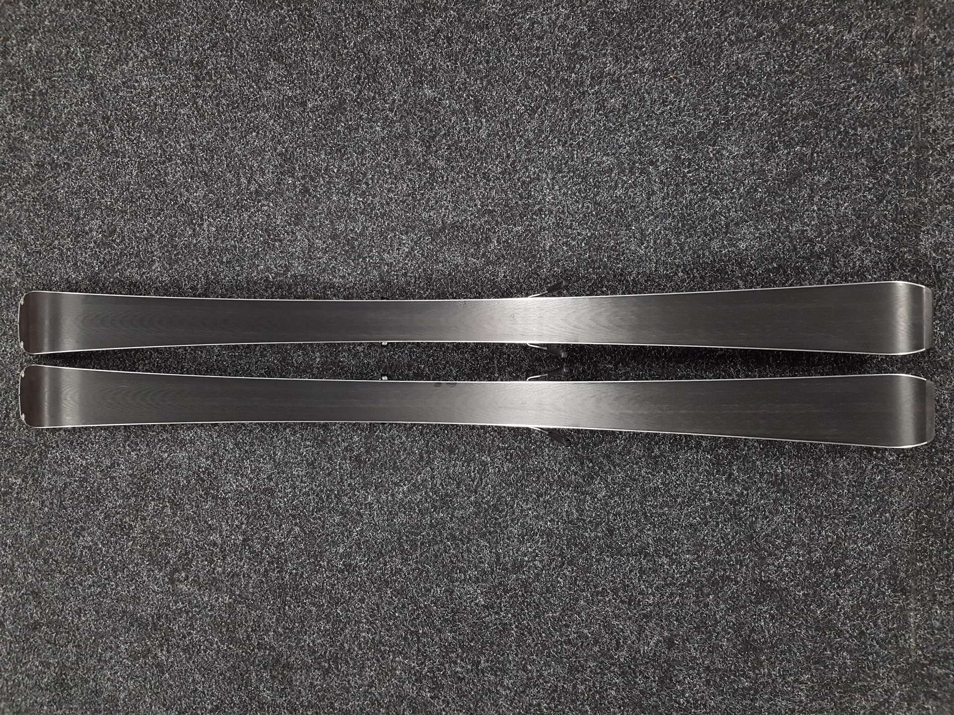 Použité lyže FISCHER Curv XTR + viazanie Fischer RS 10