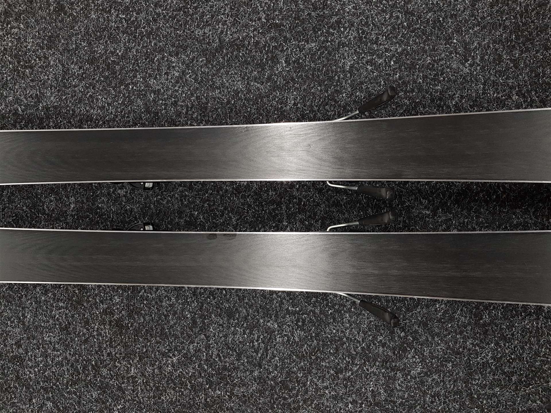 Použité lyže FISCHER Curv XTR + viazanie Fischer RS 10