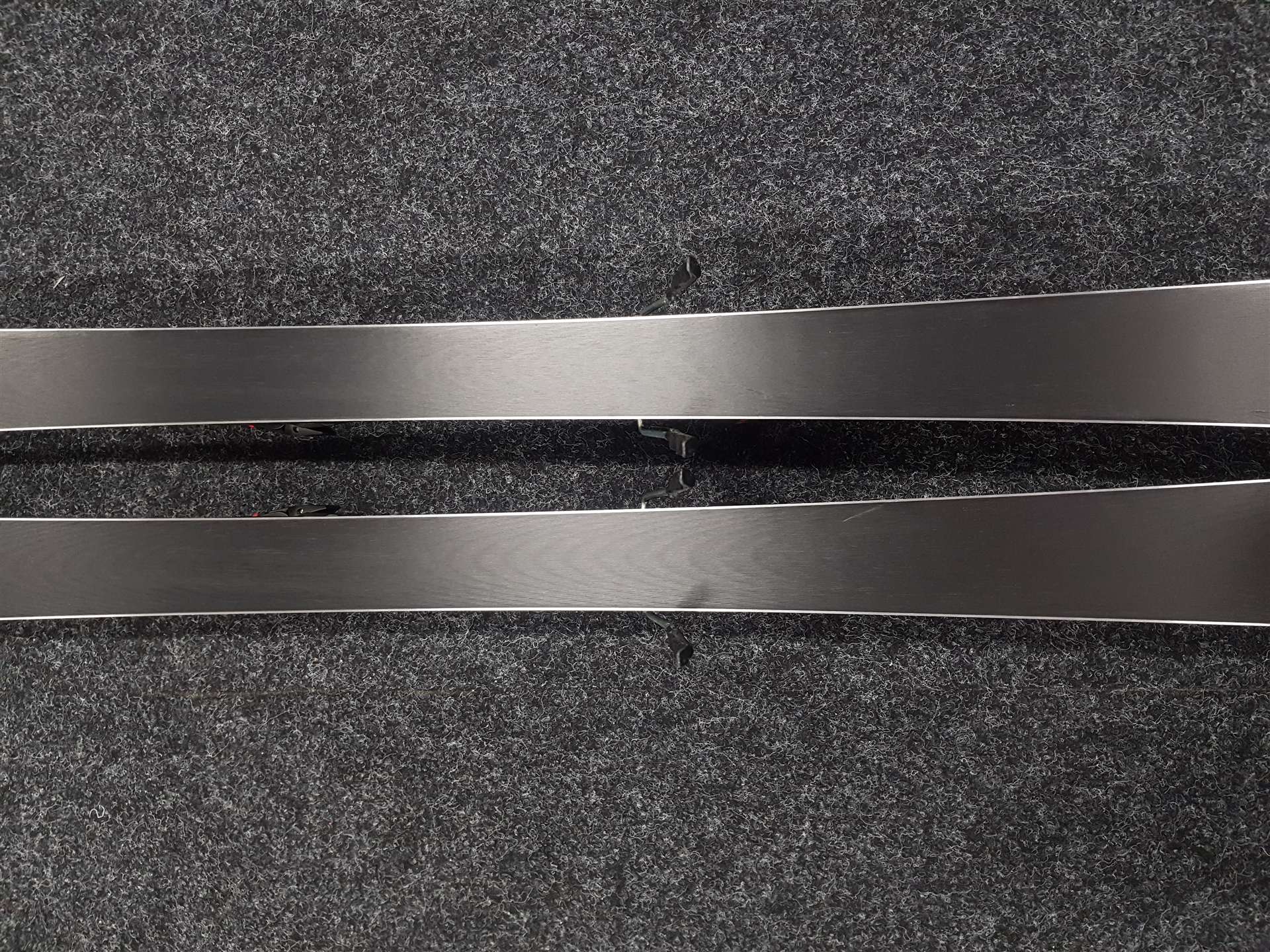 Použité lyže VOLKL Racetiger SL 13 + viazanie Marker Motion 12