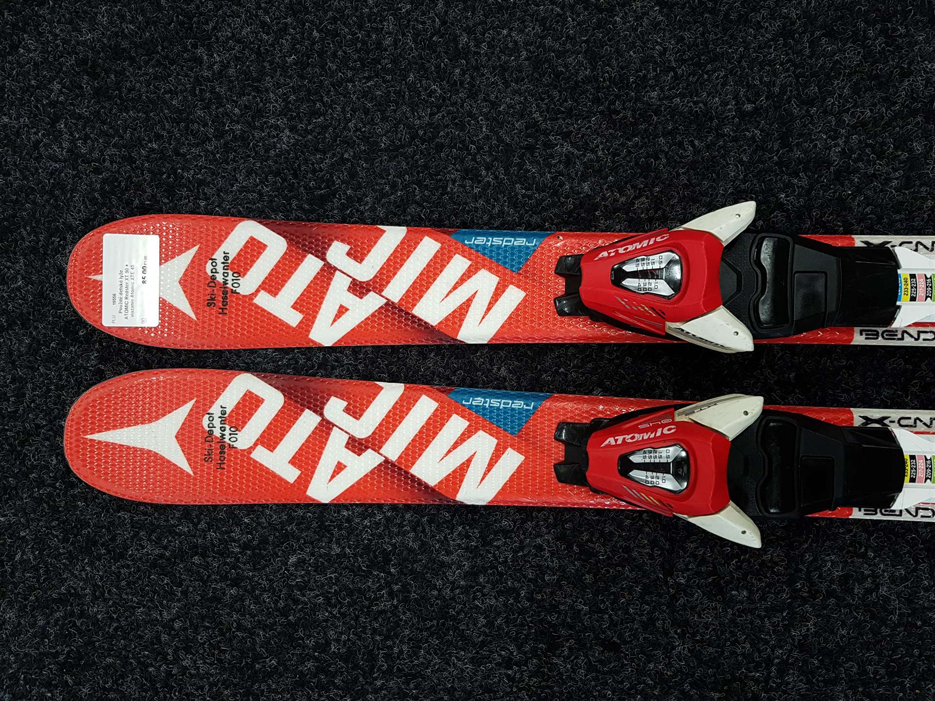 Použité detské lyže ATOMIC Redster XT 90 + viazanie Atomic XTE 45