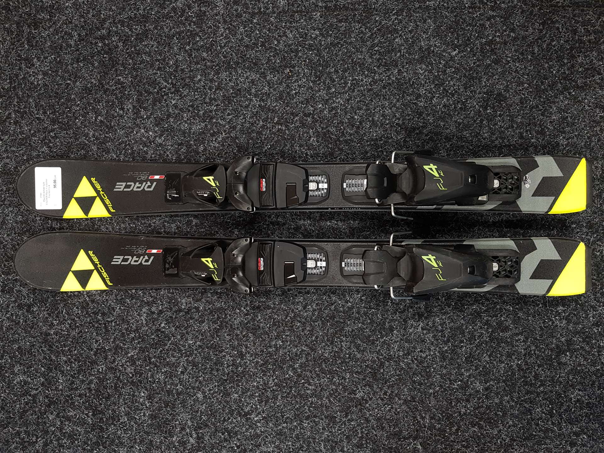 Použité detské lyže FISCHER Race + viazanie Fischer FJ 4
