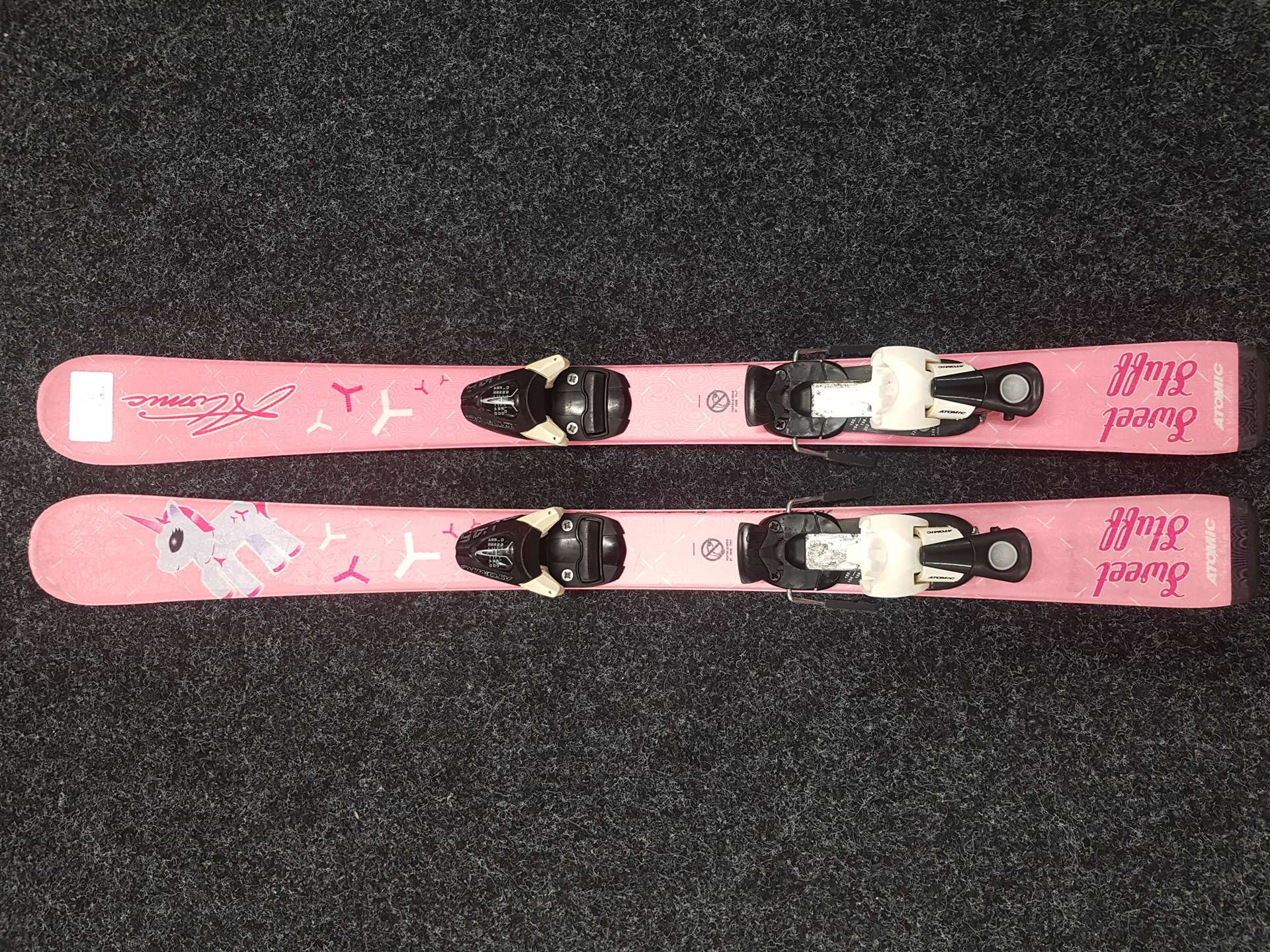 Použité detské lyže ATOMIC Sweet Stuff + viazanie Atomic Ewox 4.5