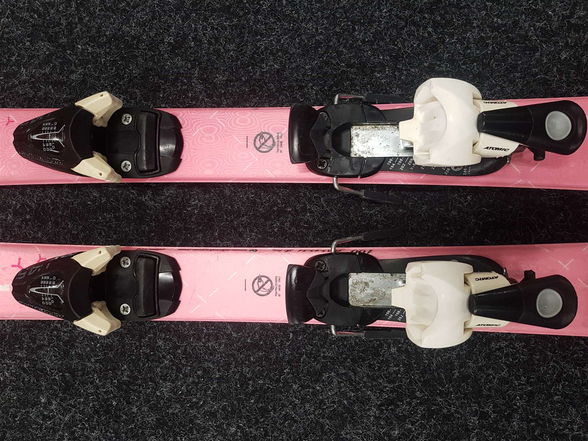 Použité detské lyže ATOMIC Sweet Stuff + viazanie Atomic Ewox 4.5