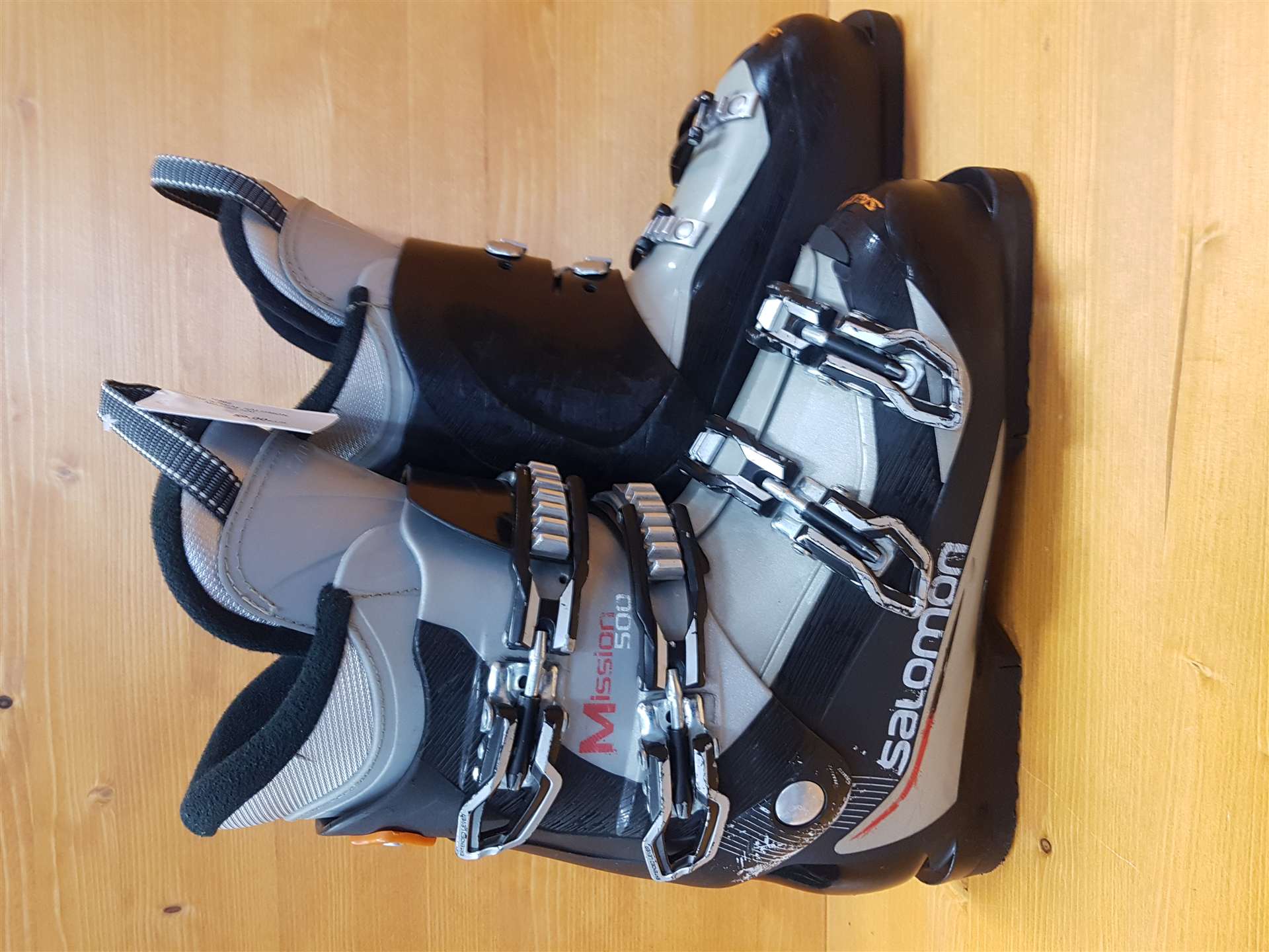 Použité lyžiarky SALOMON Mission 500