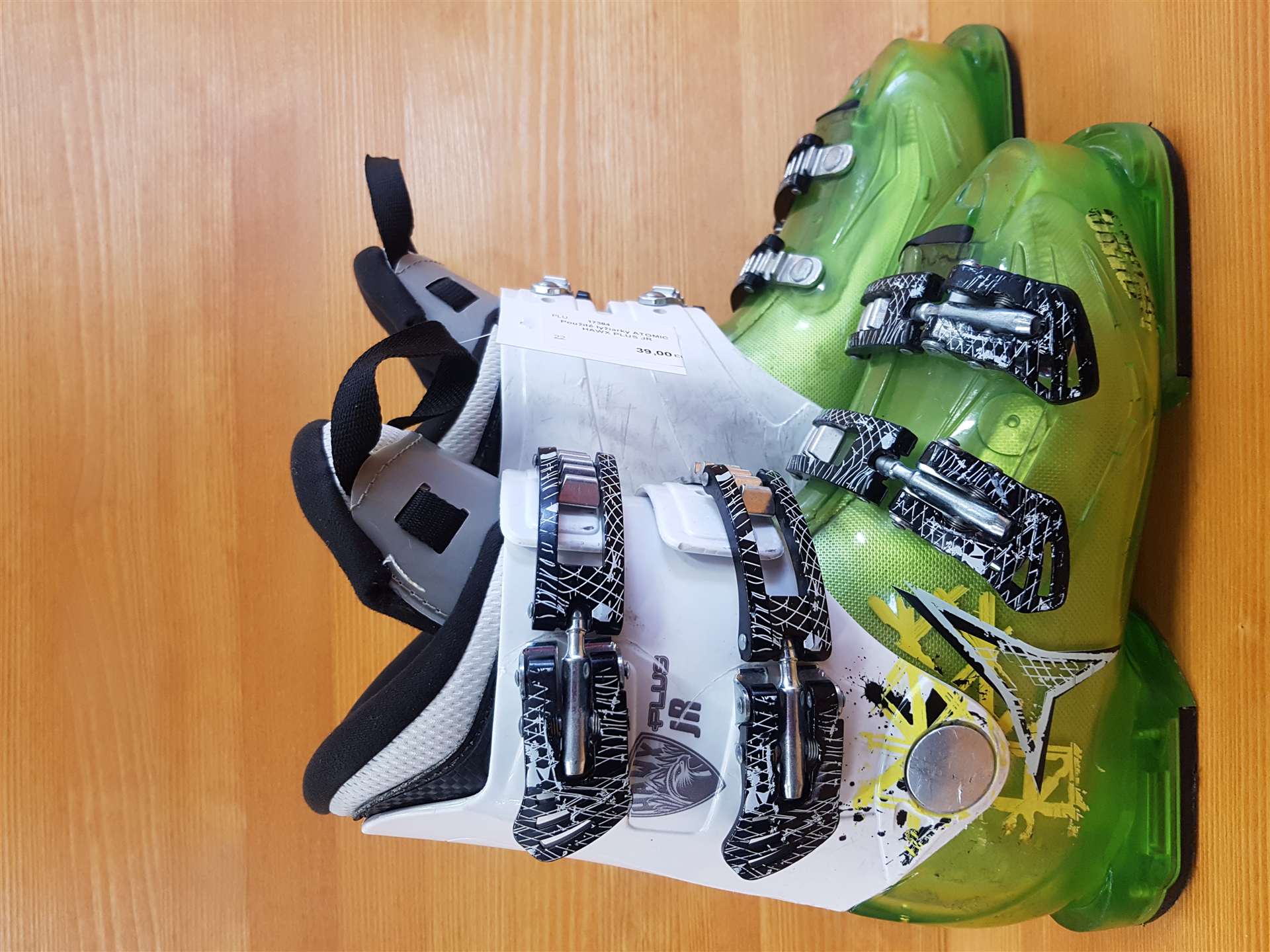 Použité lyžiarky ATOMIC HAWX PLUS JR