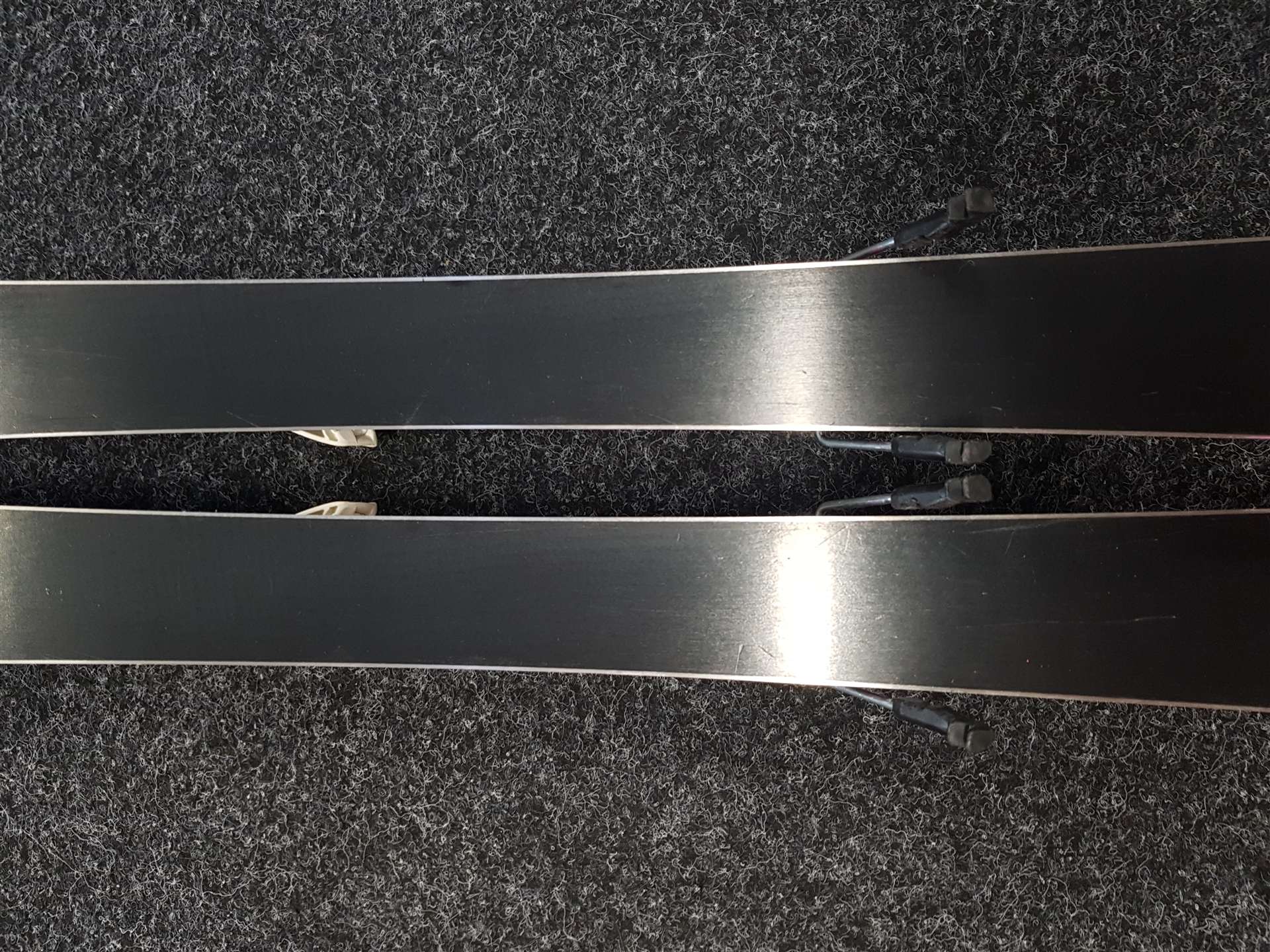 Použité detské lyže ATOMIC Vantage X + viazanie Atomic 4,5