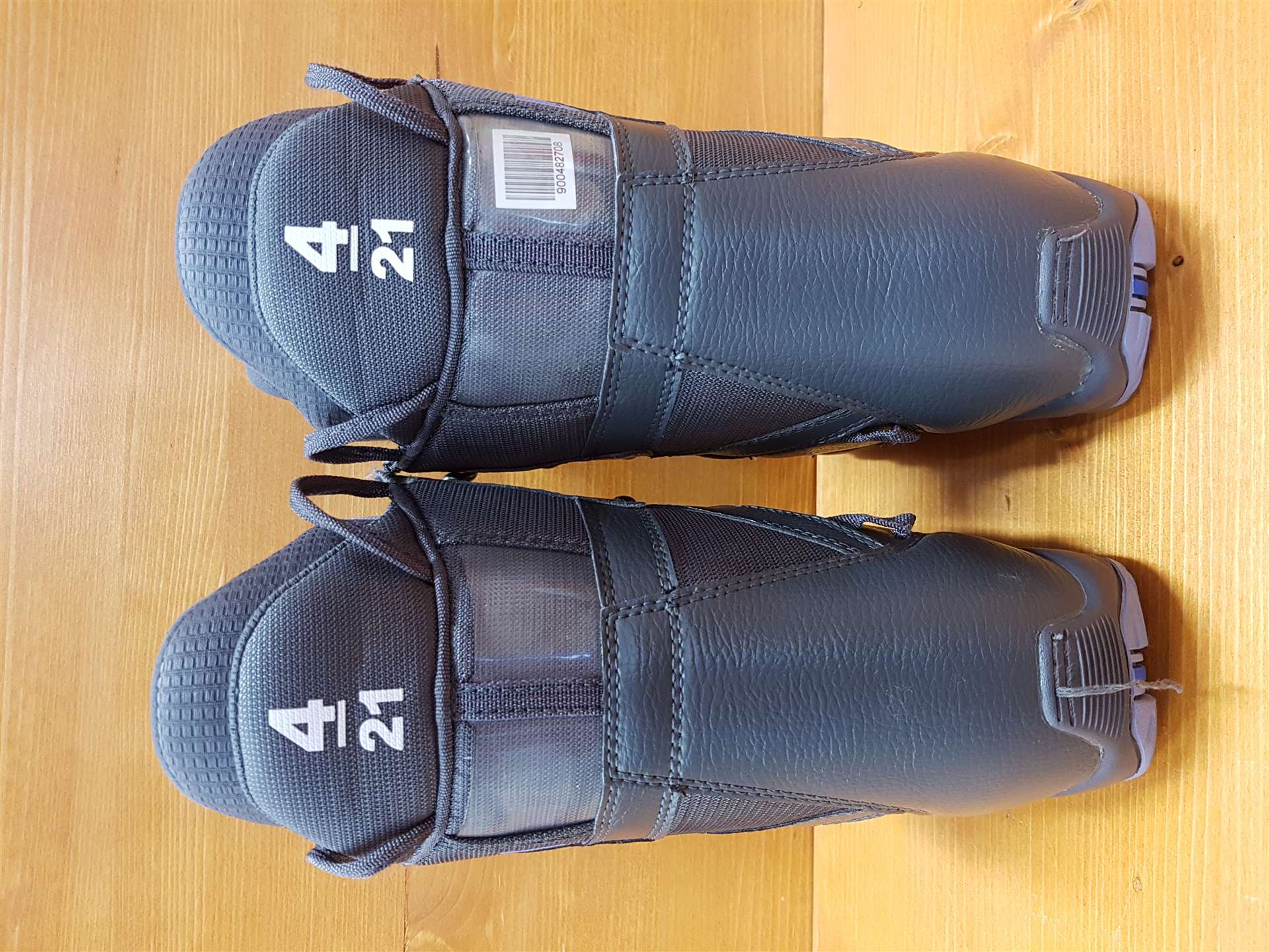 Použité snowboardové topánky BURTON Progression W