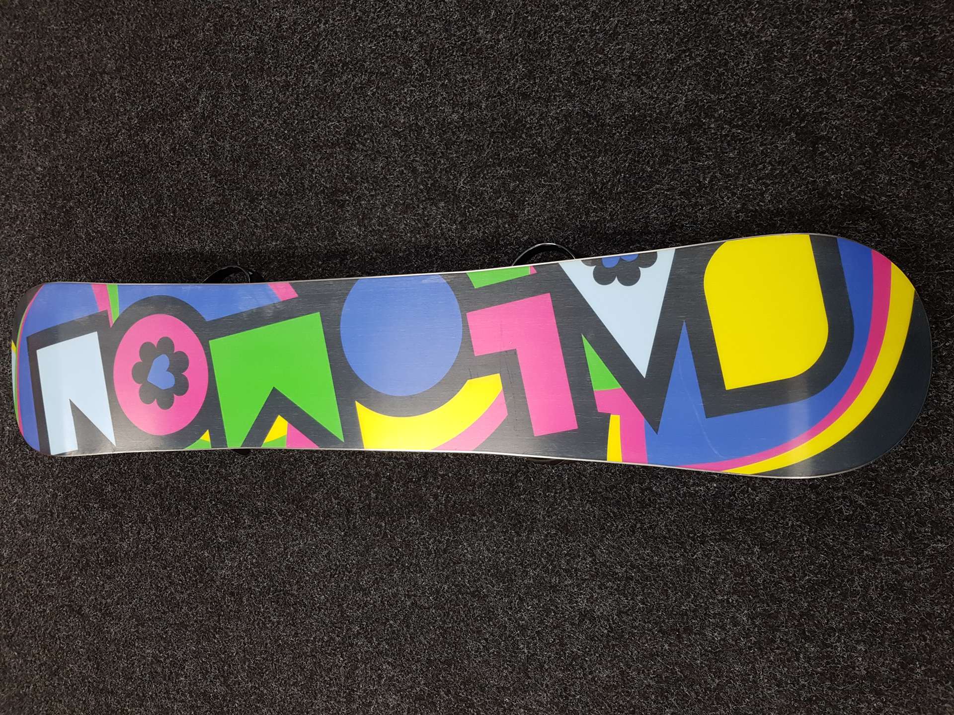 Použitý snowboard SALOMON Lara + viazanie Burton veľkosť S/M