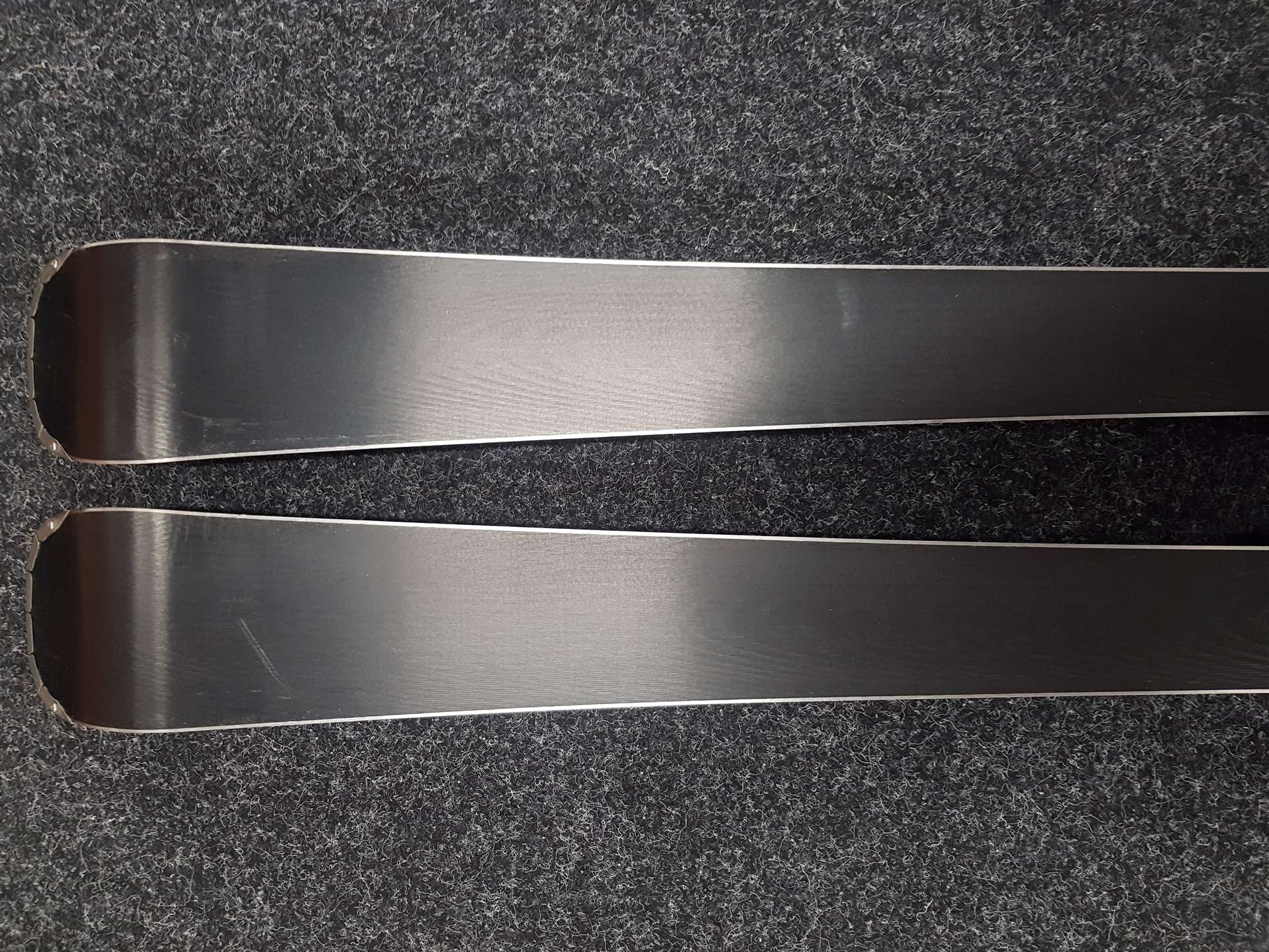 Použité lyže HEAD LYT V4 + viazanie Tyrolia PR 10