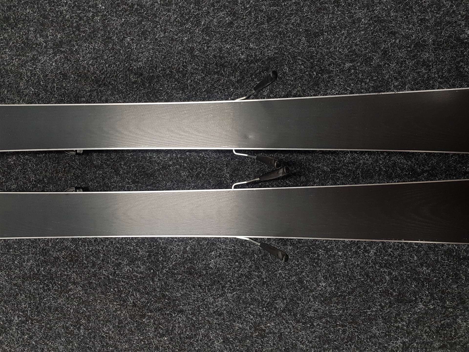 Použité lyže HEAD LYT V4 + viazanie Tyrolia PR 10
